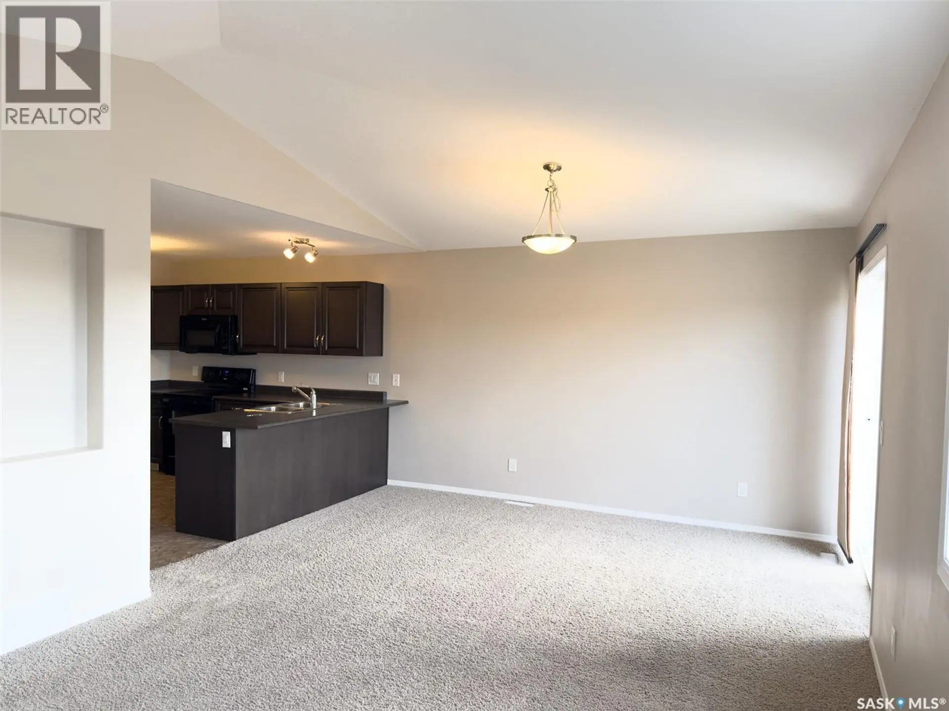 #308 100 Chaparral BOULEVARD - Image 5