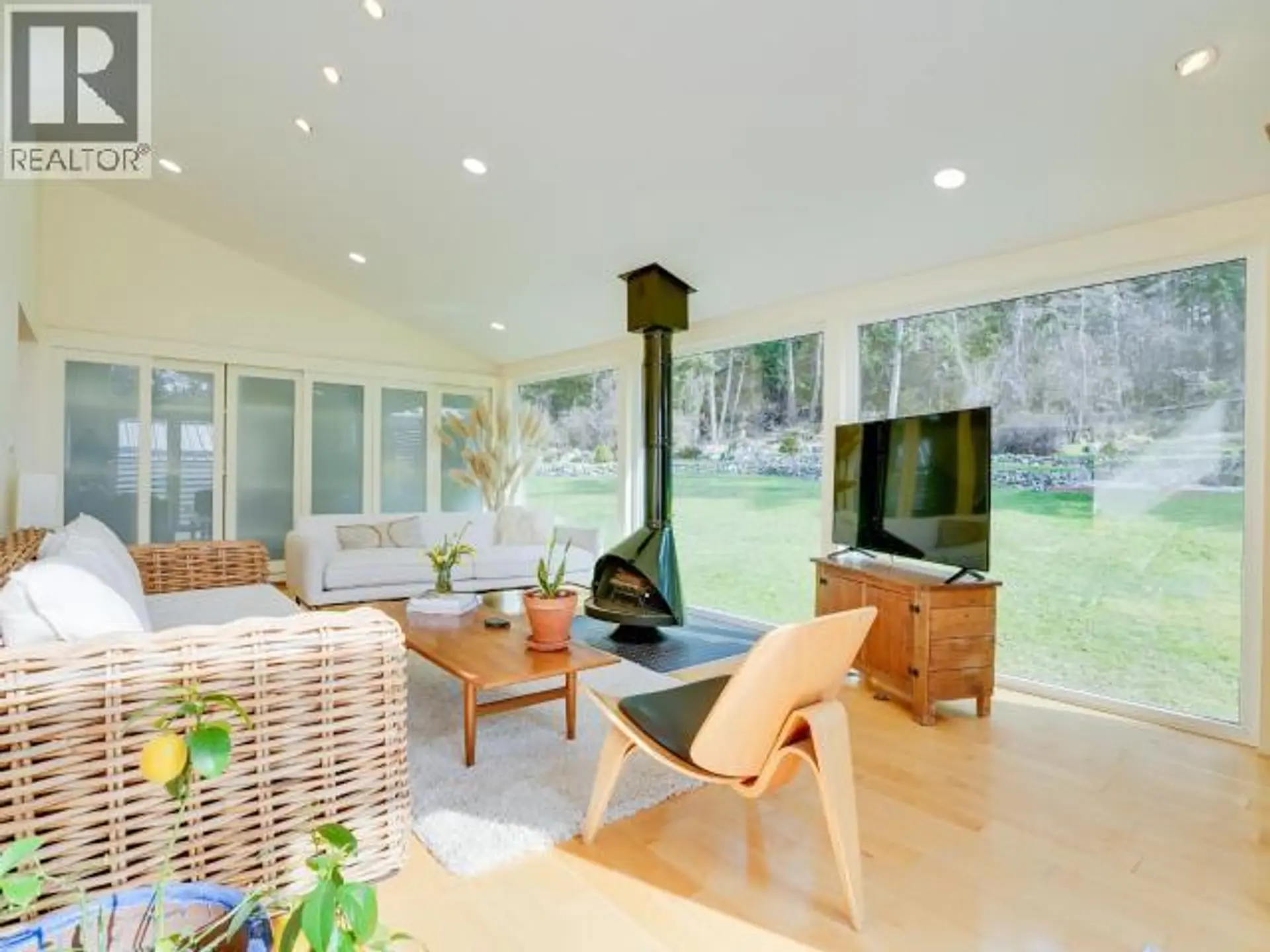 Property at 5667 GILLIES BAY RD ROAD, Texada Island, BC