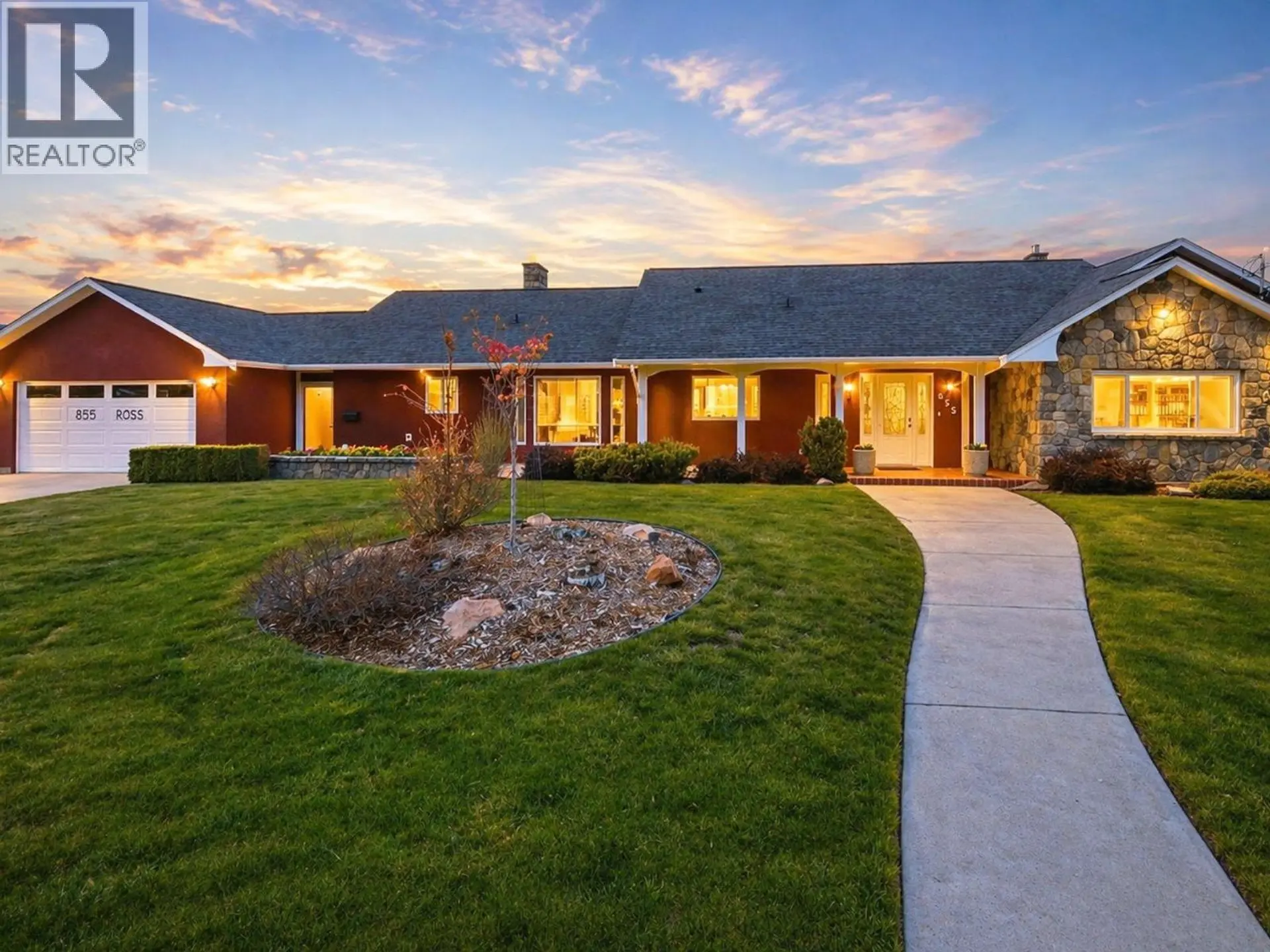 Property at 855 Ross Avenue, Penticton, BC