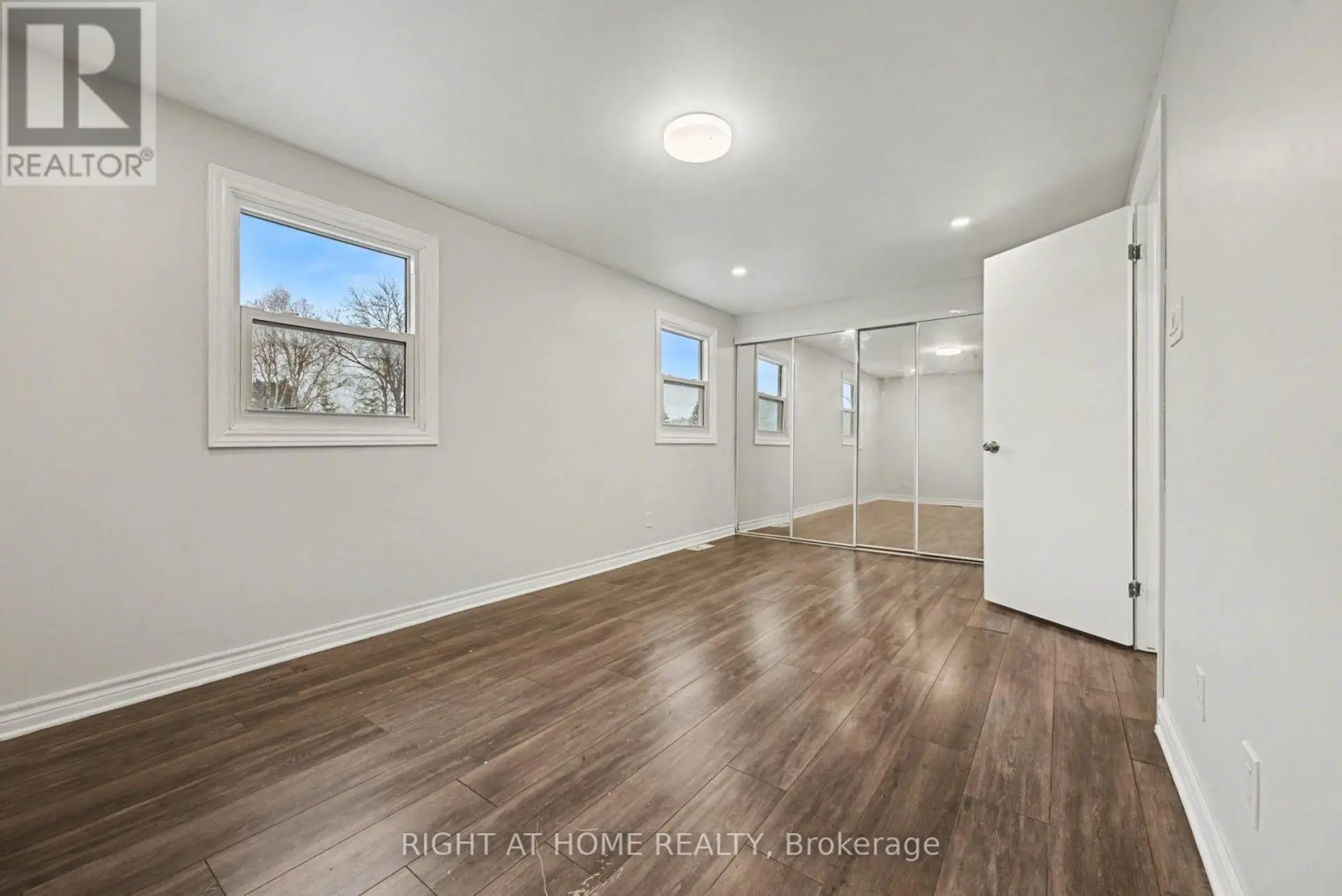 6 WOLFGANG DRIVE - Image 11