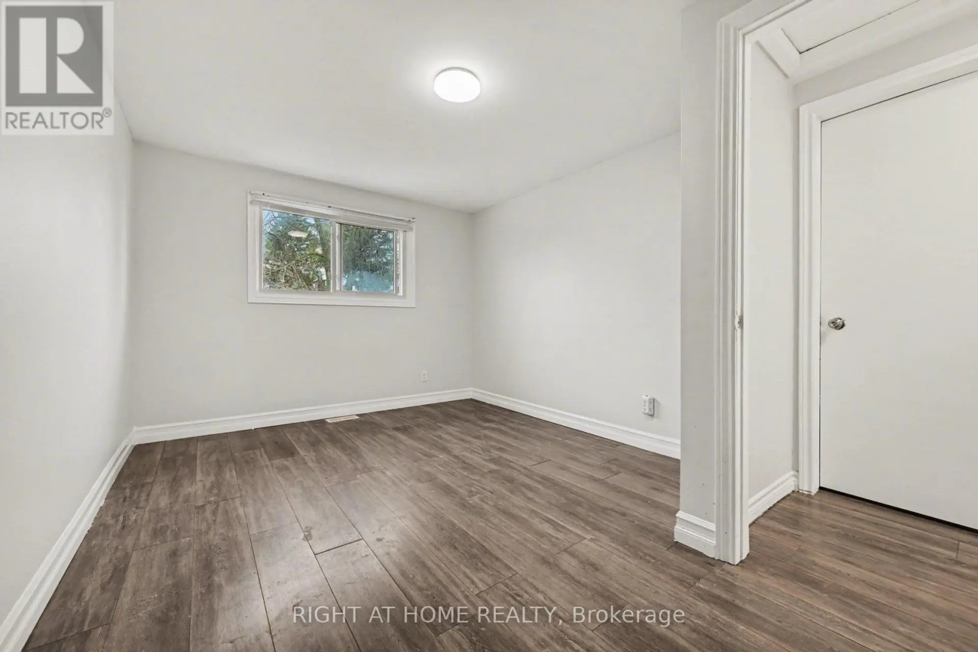 6 WOLFGANG DRIVE - Image 14