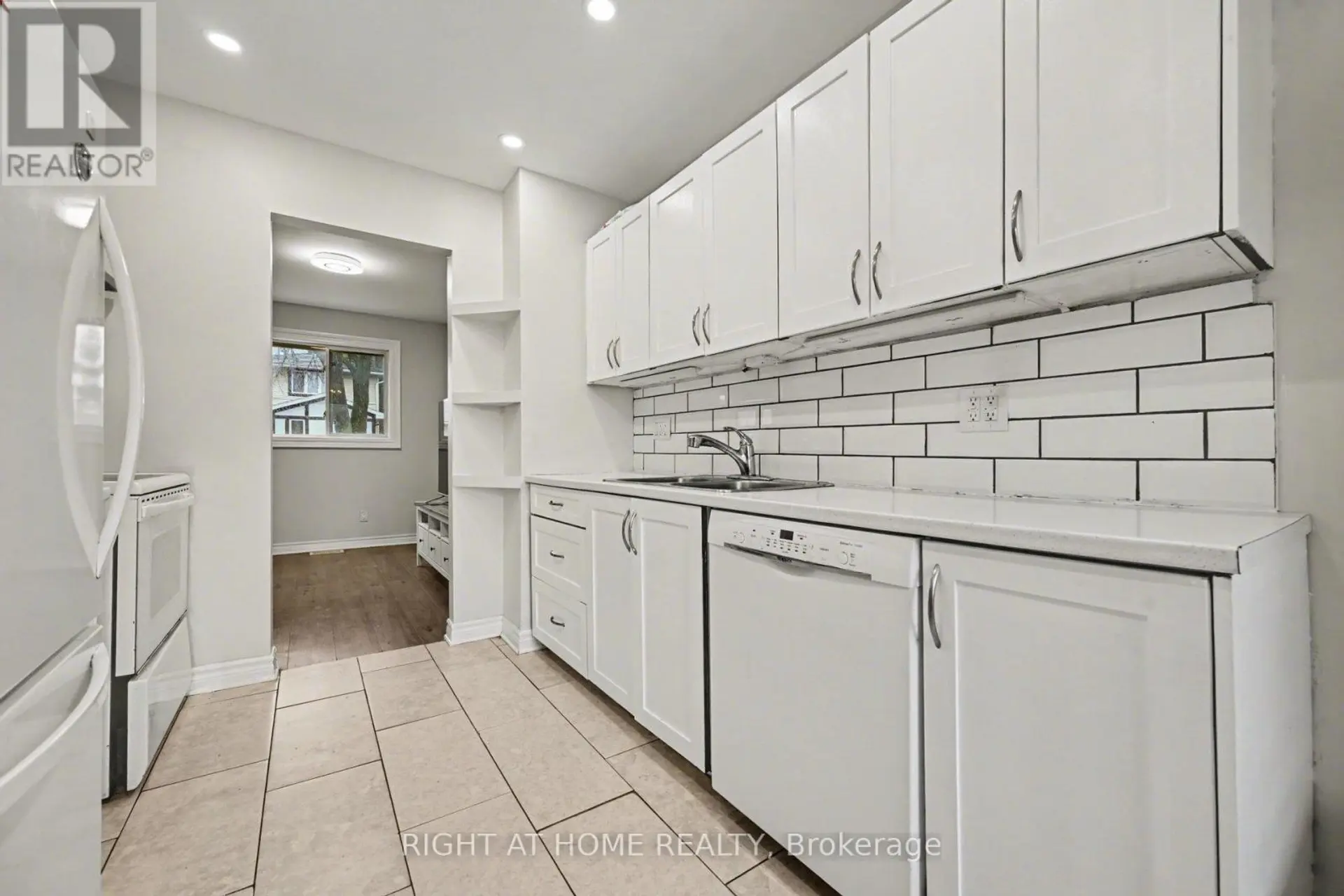 6 WOLFGANG DRIVE - Image 7