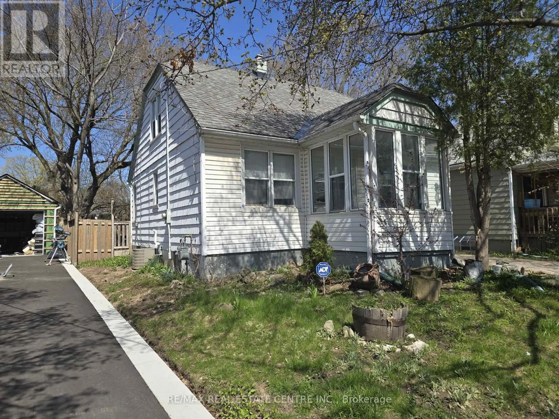 131 STEWART STREET - Image 2