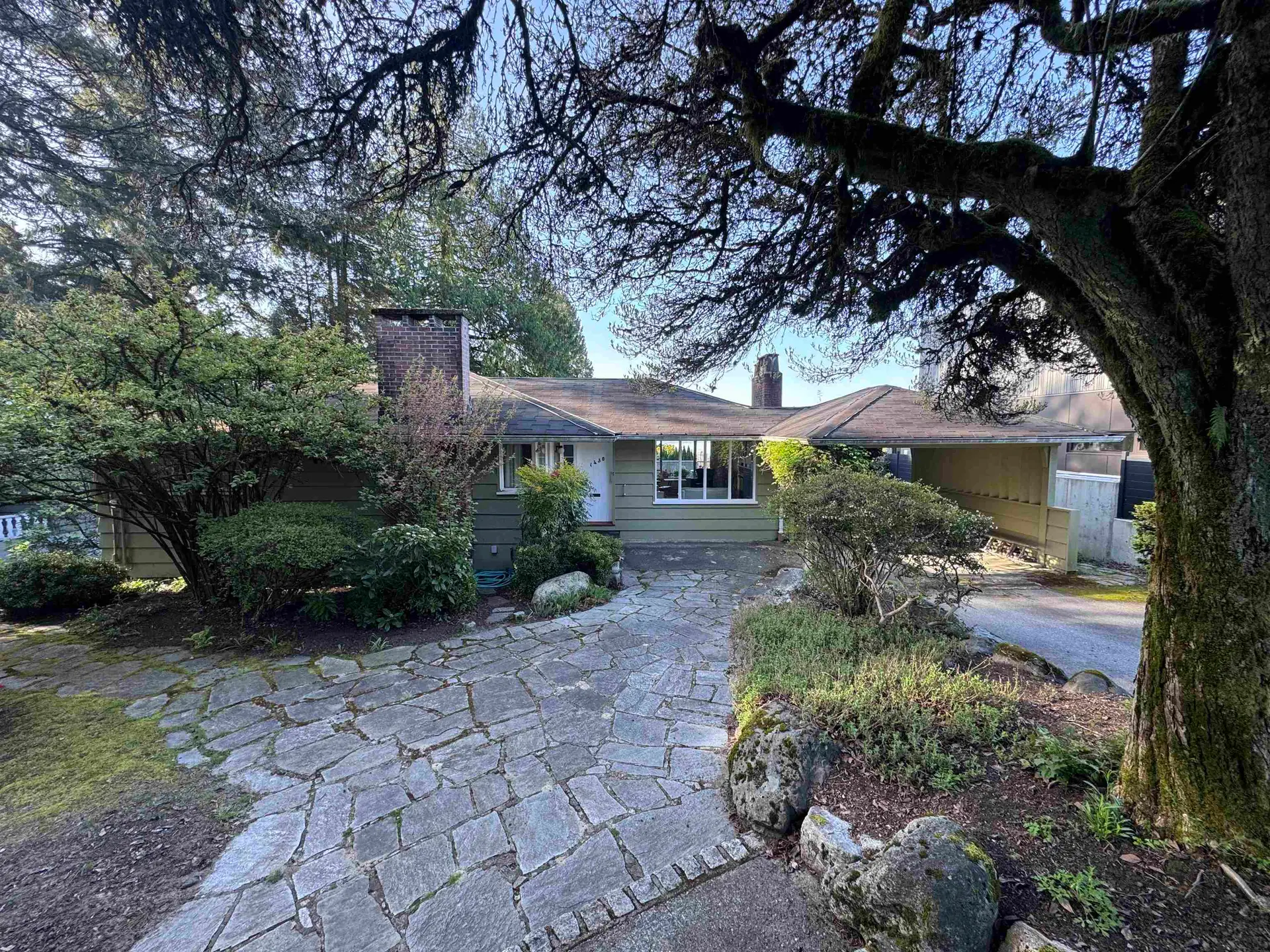 Property at 1430 Nelson Avenue, West Vancouver, BC