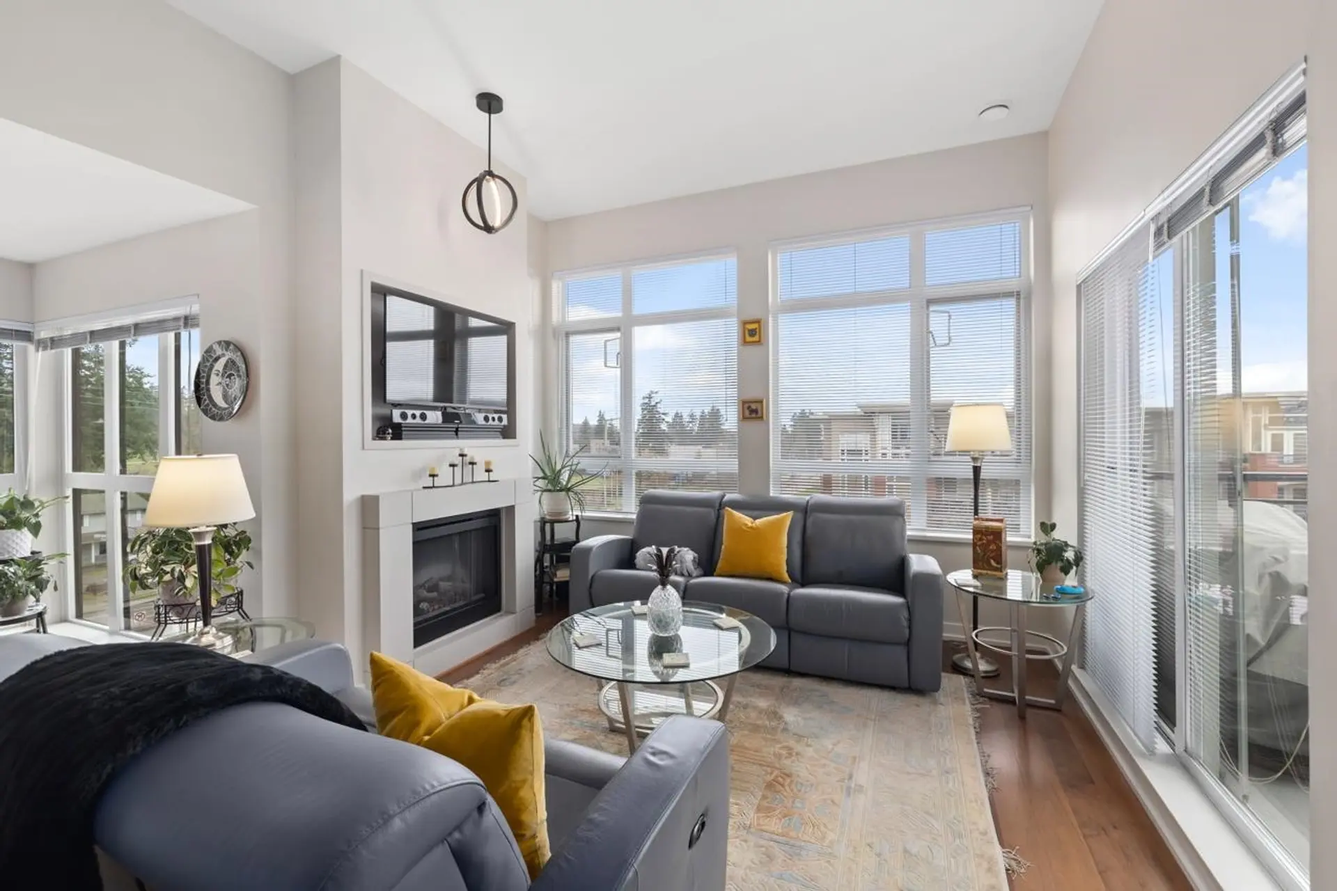 Property at #411 2940 King George Boulevard, Surrey, BC