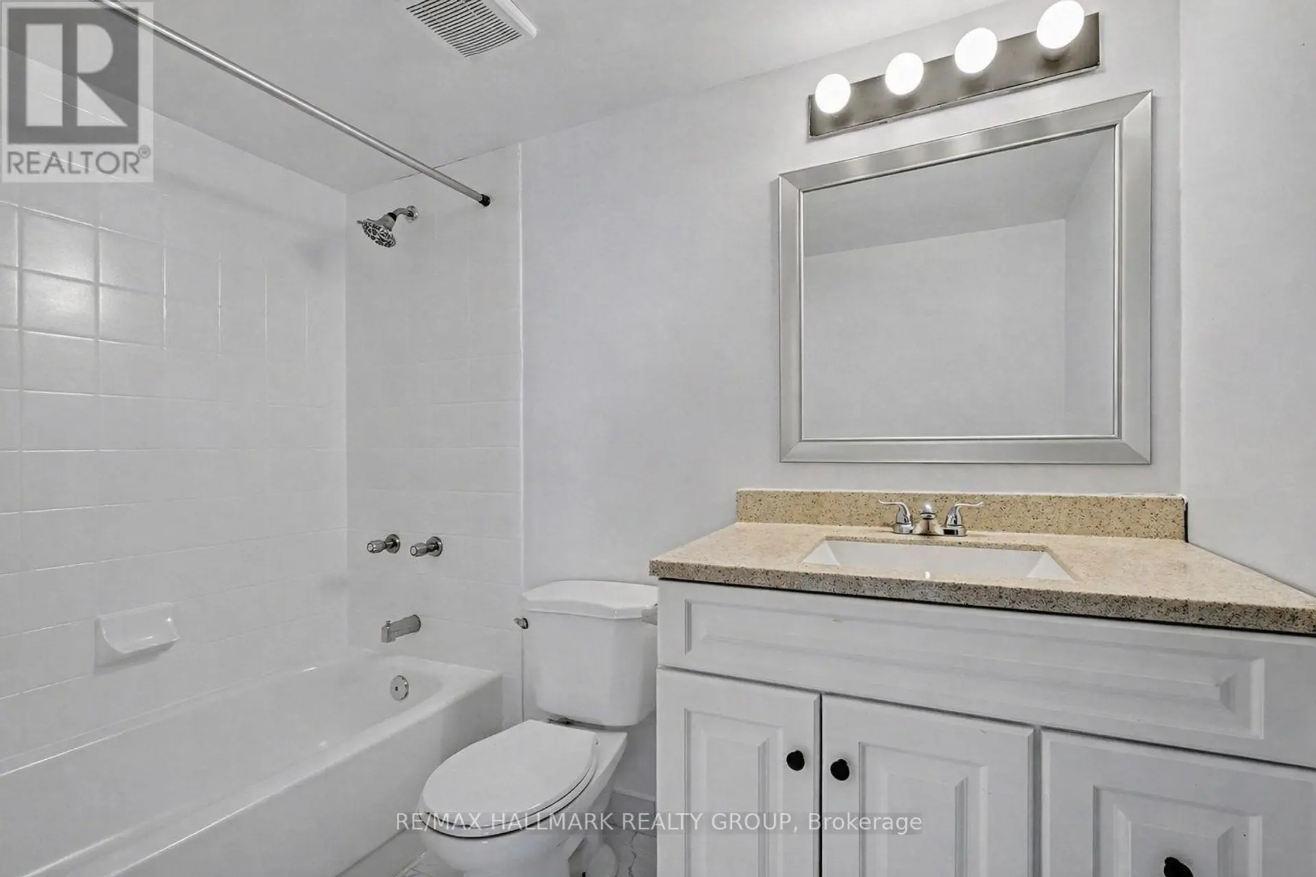 #801 1440 HERON ROAD - Image 5