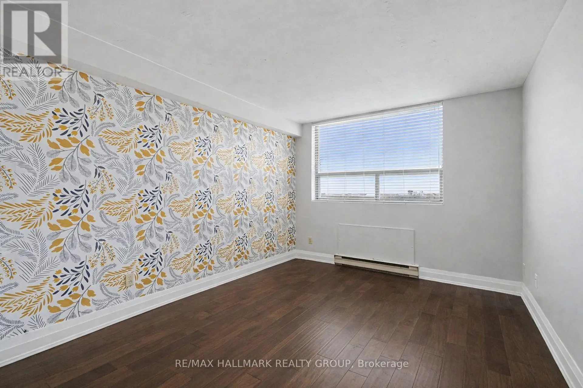#801 1440 HERON ROAD - Image 8