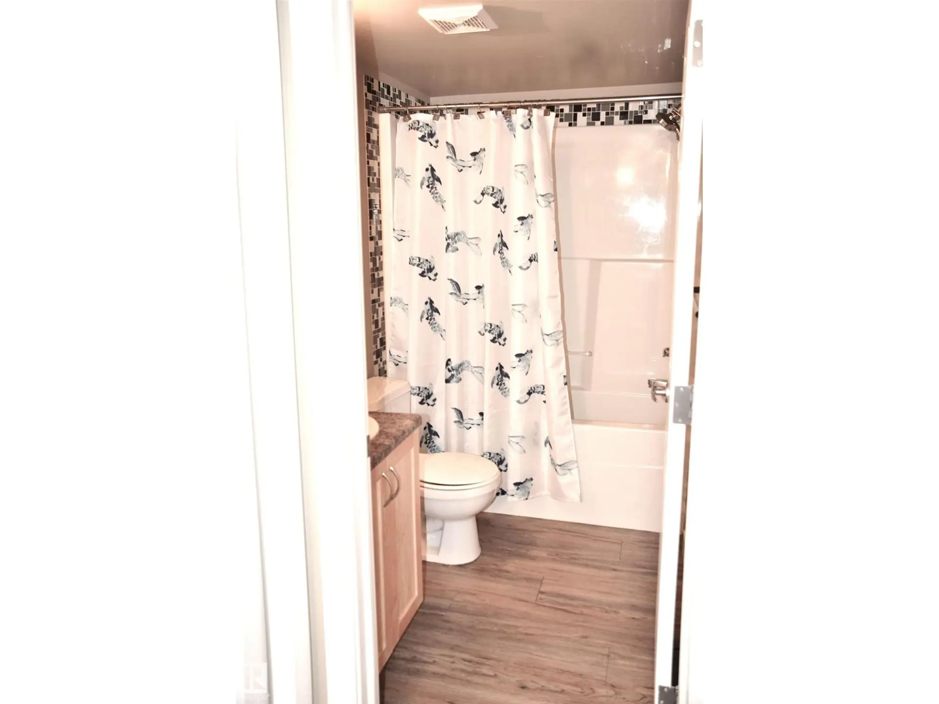#103 920 156 ST NW NW - Image 6