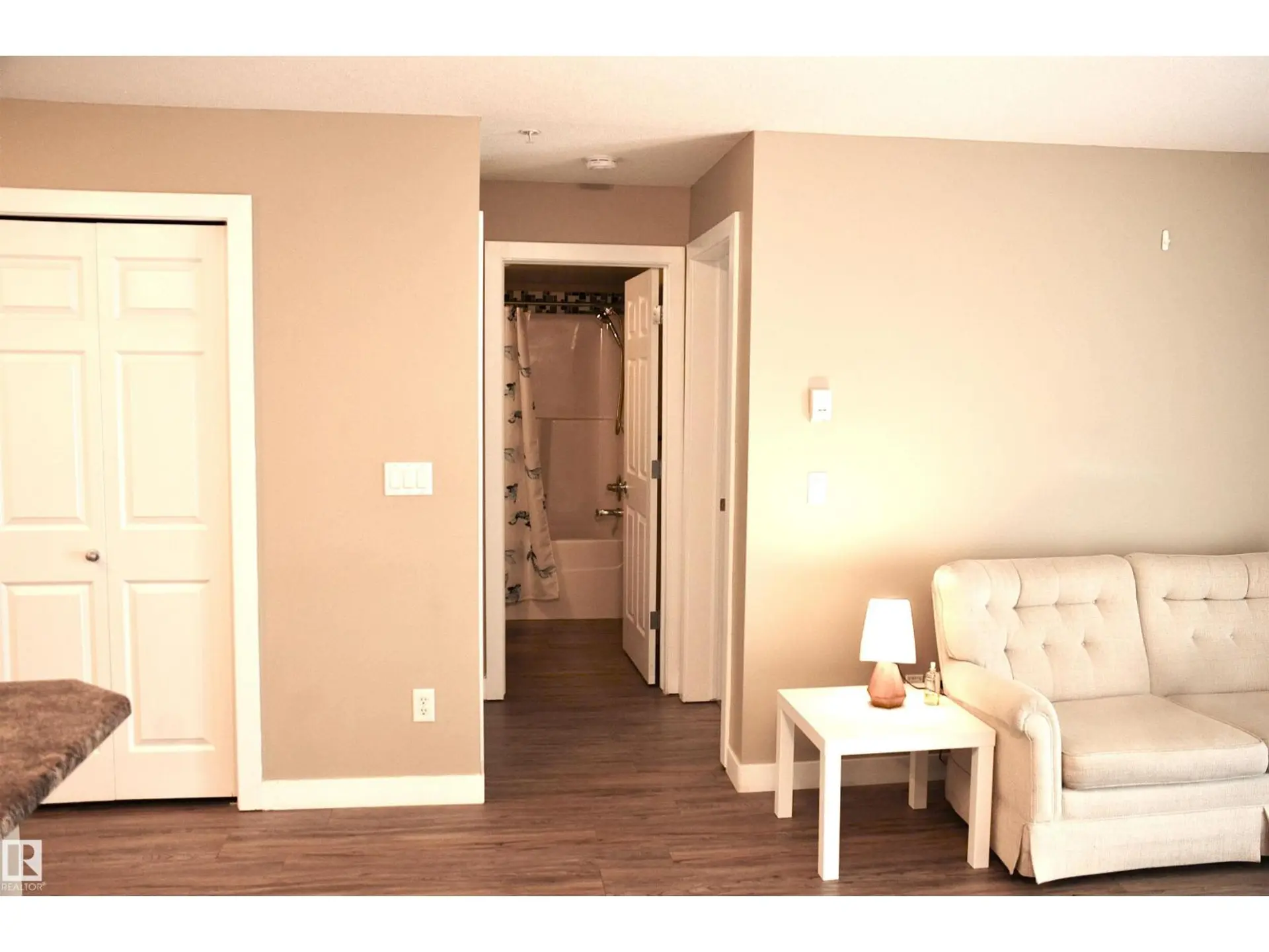 #103 920 156 ST NW NW - Image 5