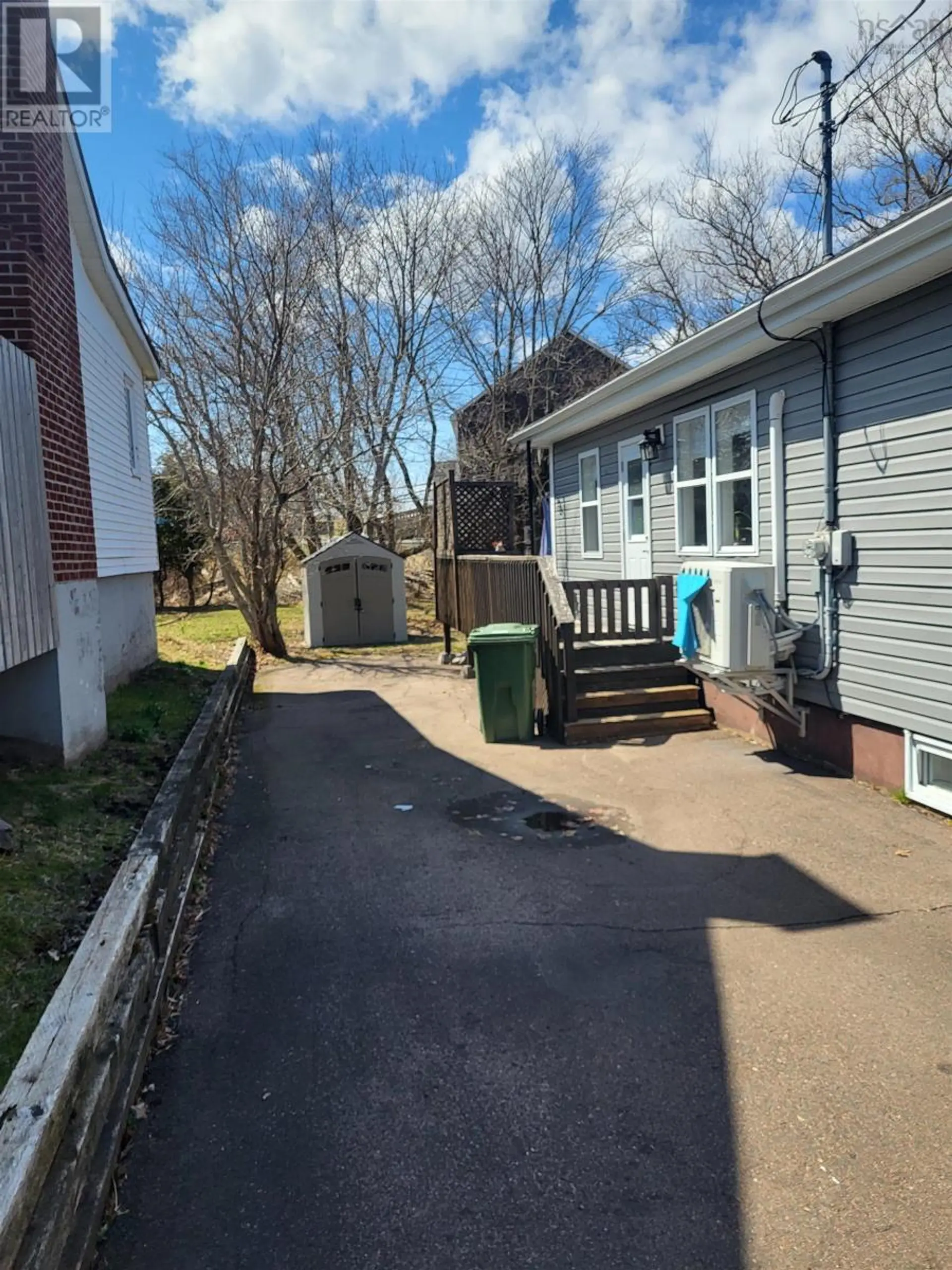 44 Kaulback Street - Image 2