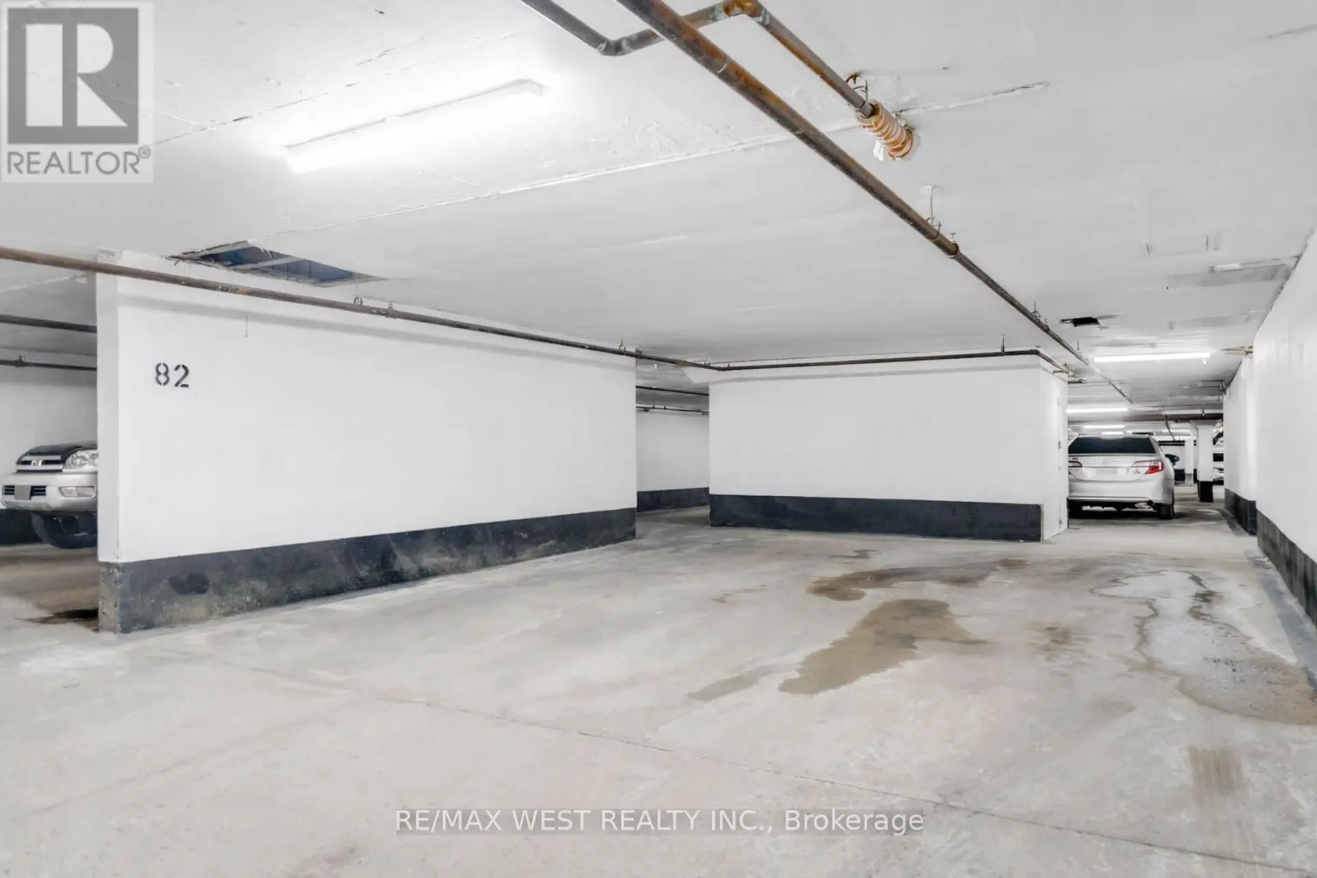 #407 21 KNIGHTSBRIDGE ROAD - Image 8