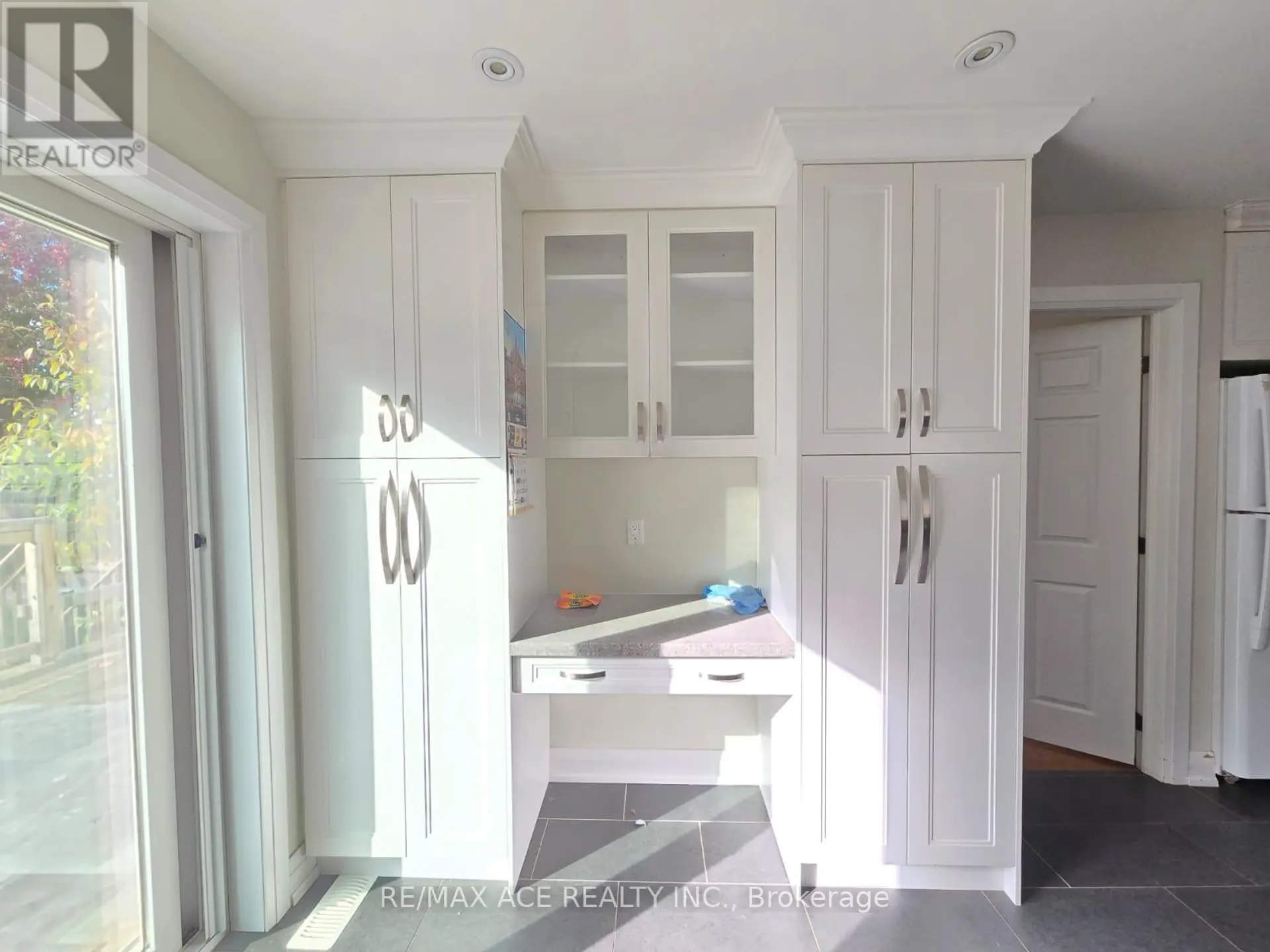 66 PORTSDOWN ROAD - Image 9