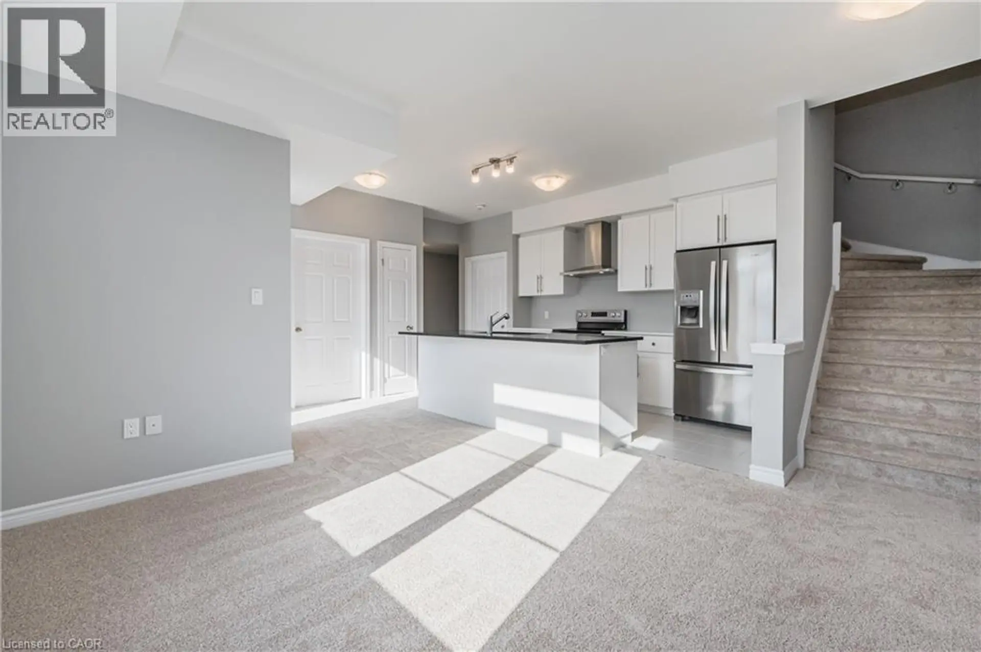8 OAT Lane - Image 5
