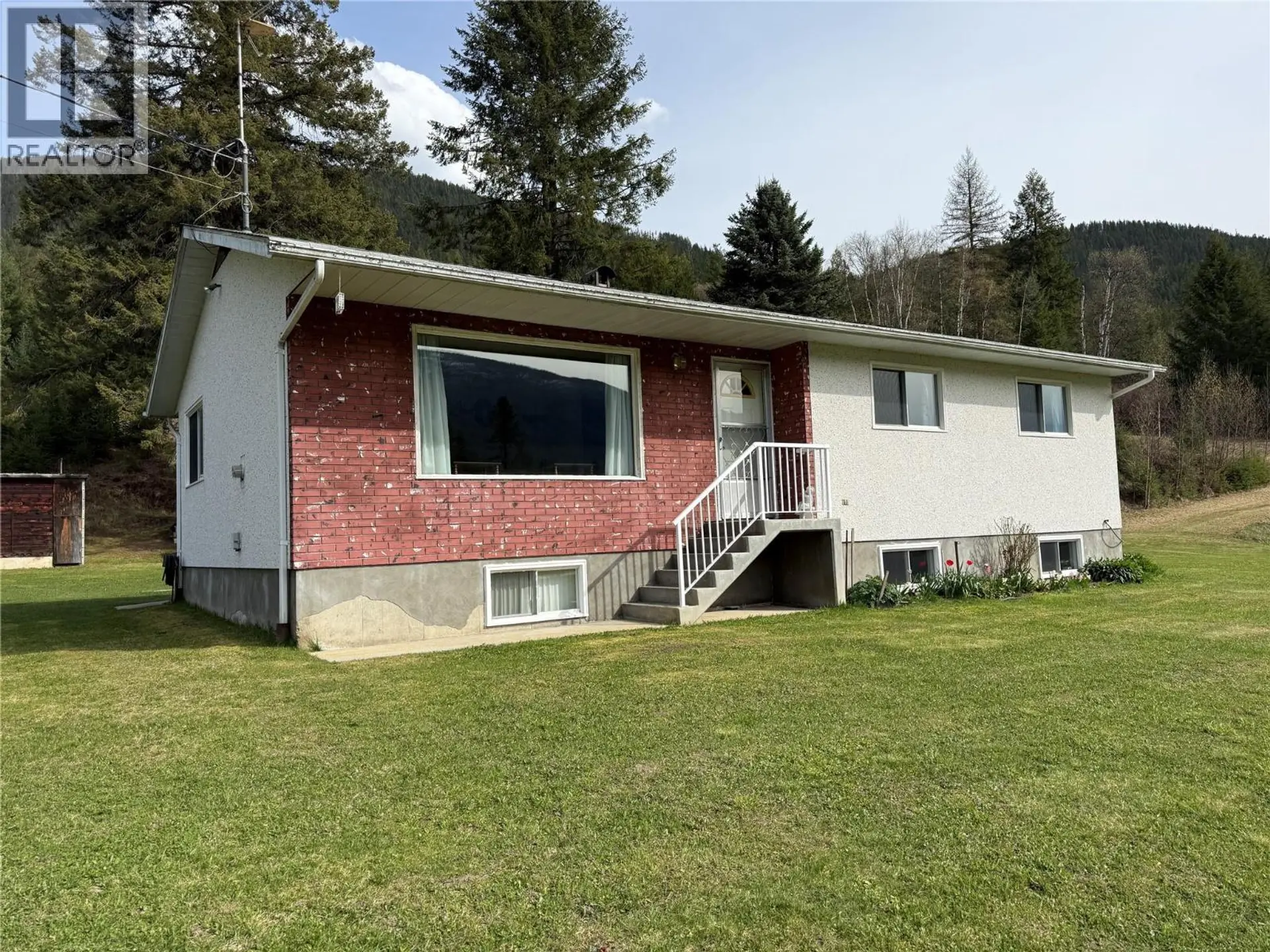 Property at 6915 Kimoff Road, Appledale, BC