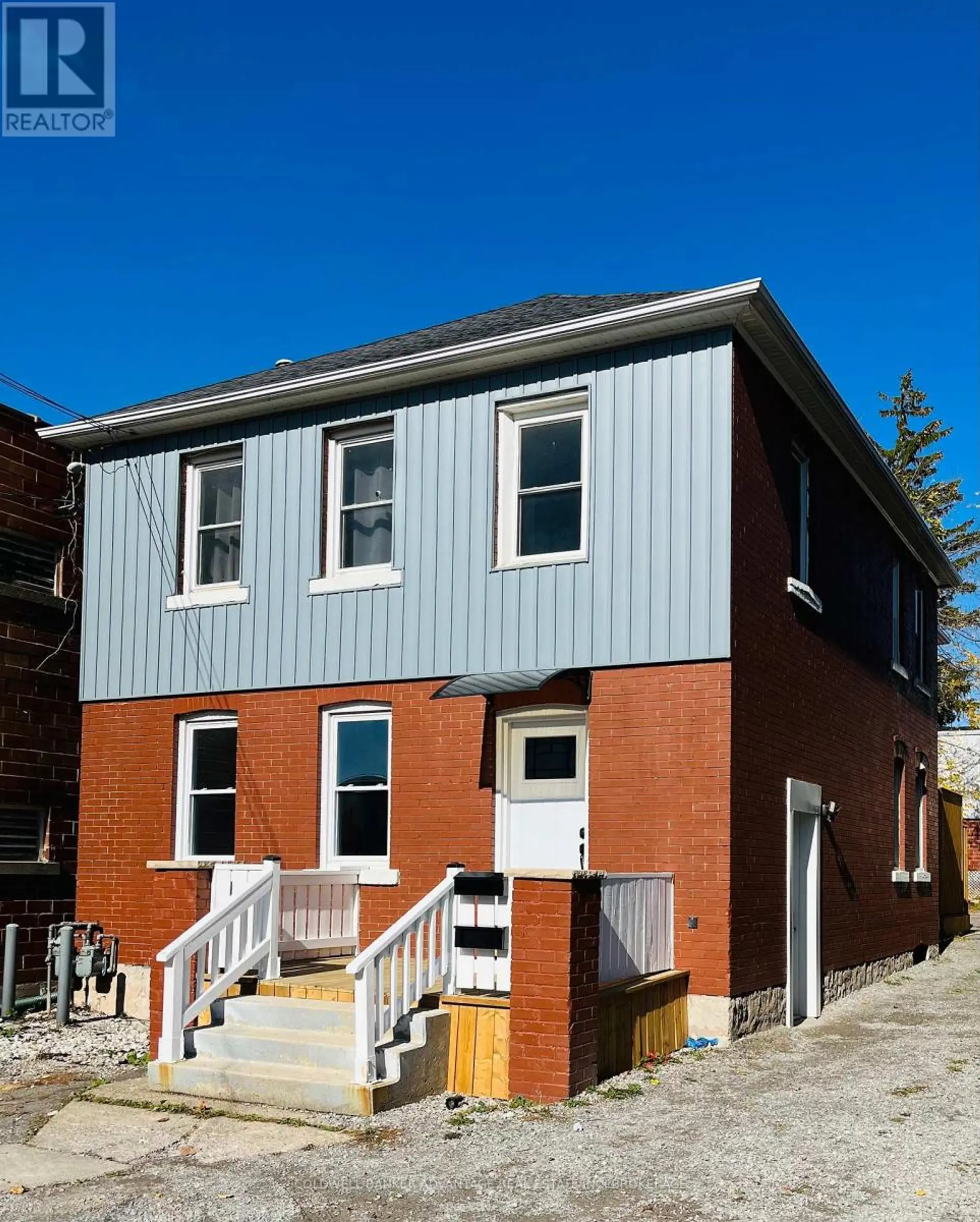 14 ALBERT STREET - Image 1