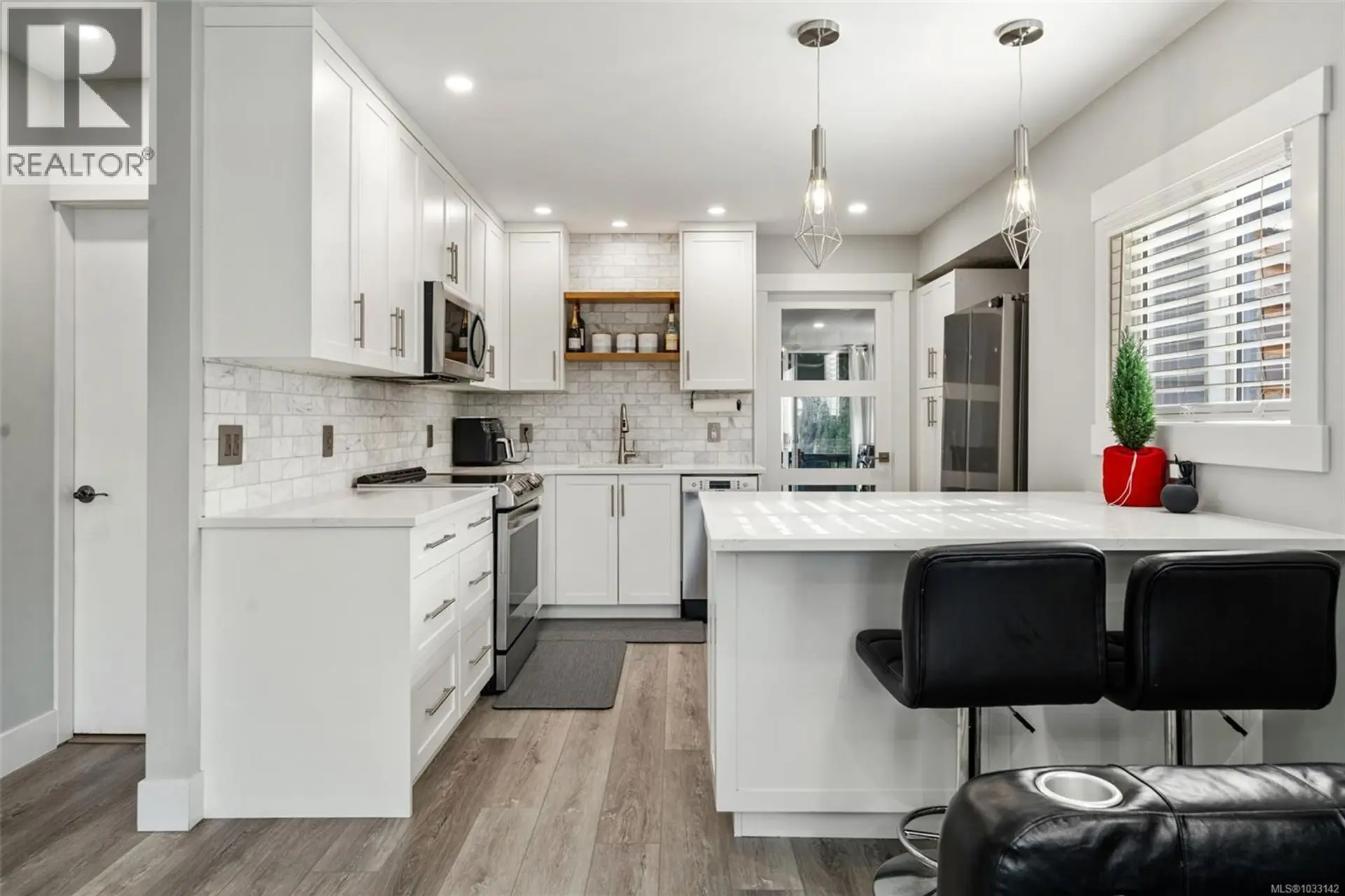 Property at 450 Obed Ave, Saanich, BC