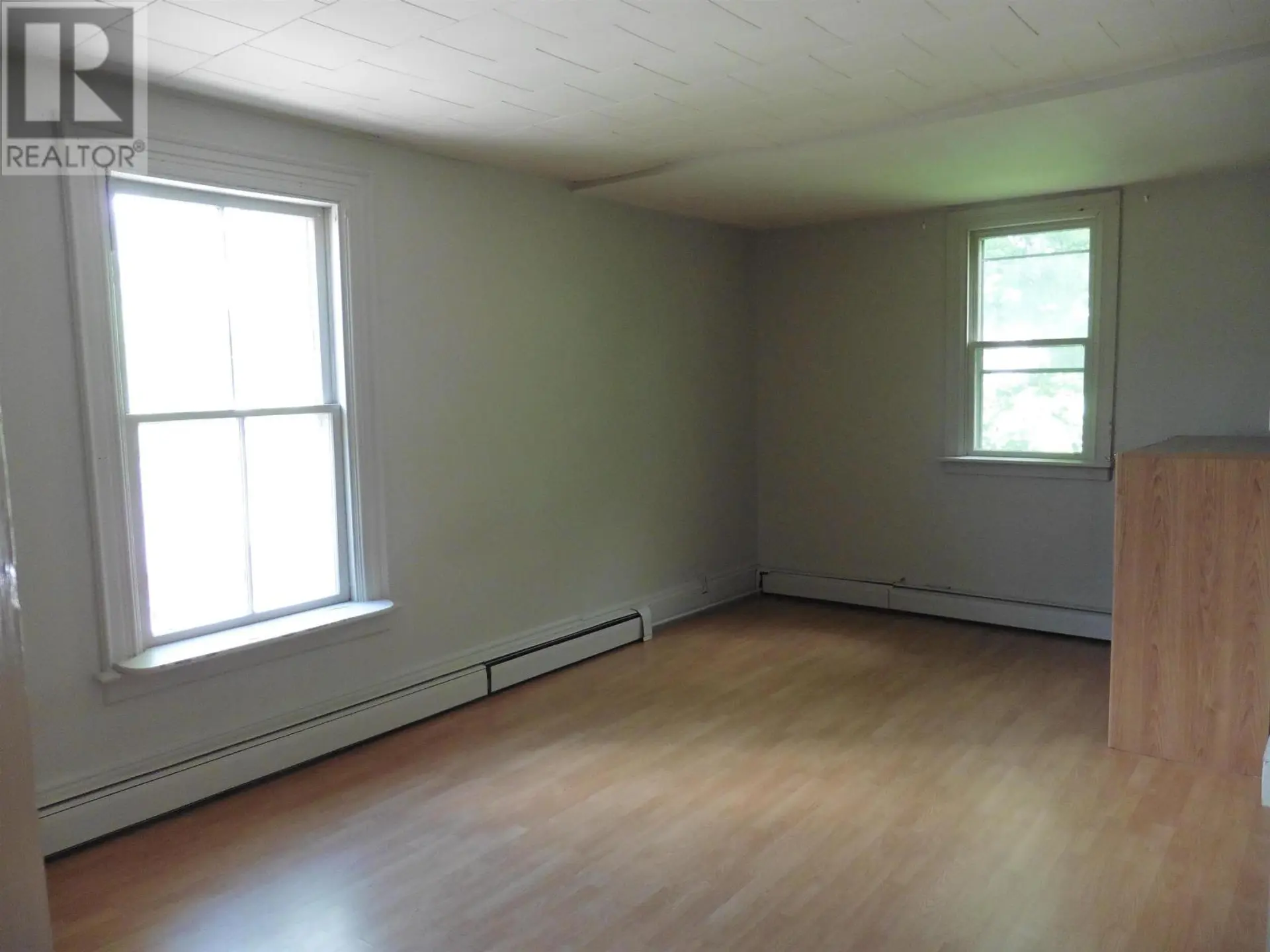 36-38 Upper Hillsborough Street - Image 14