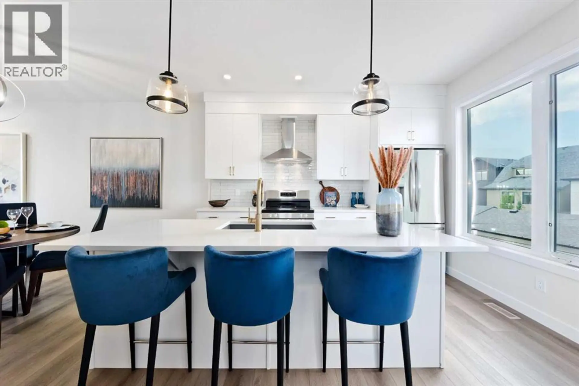 261 Bighorn Avenue SW - Image 3