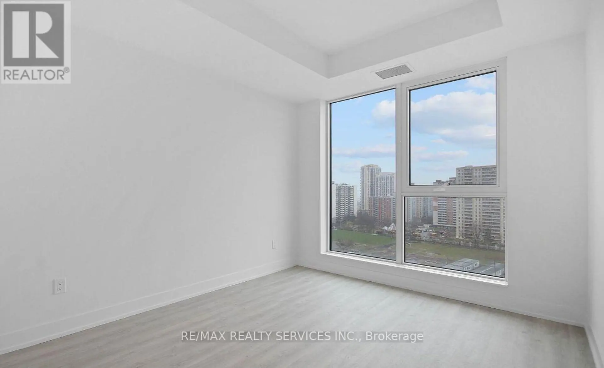 #1405 60 CENTRAL PARK ROAD WAY - Image 6
