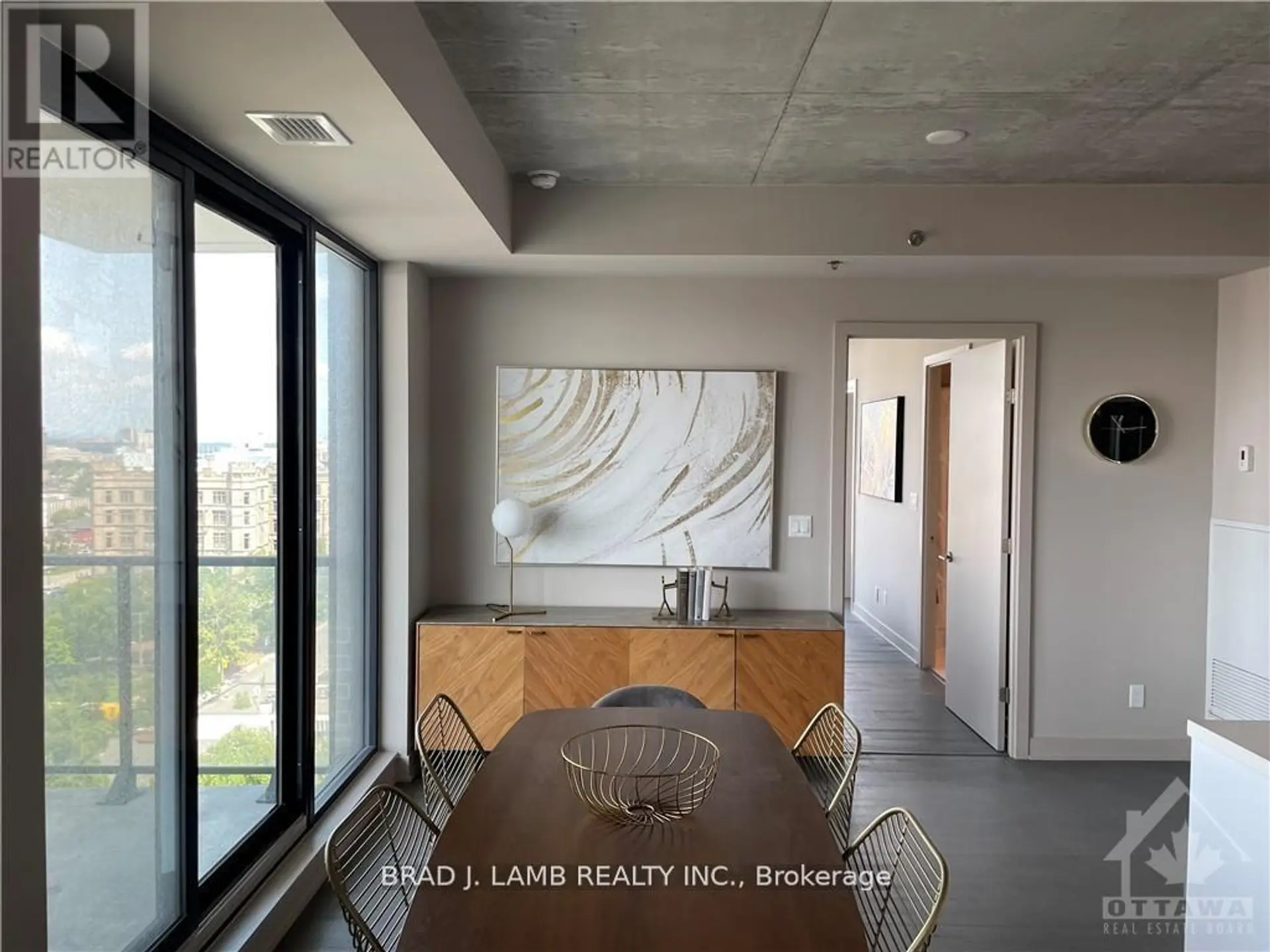#214 203 CATHERINE STREET - Image 3