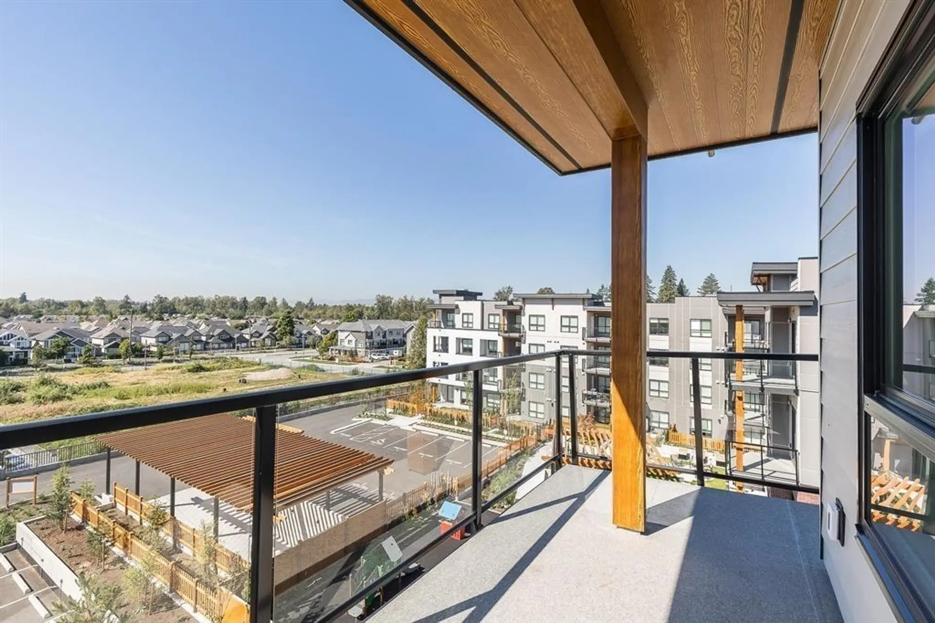 Property at #404 20286 72b Avenue, Langley, BC