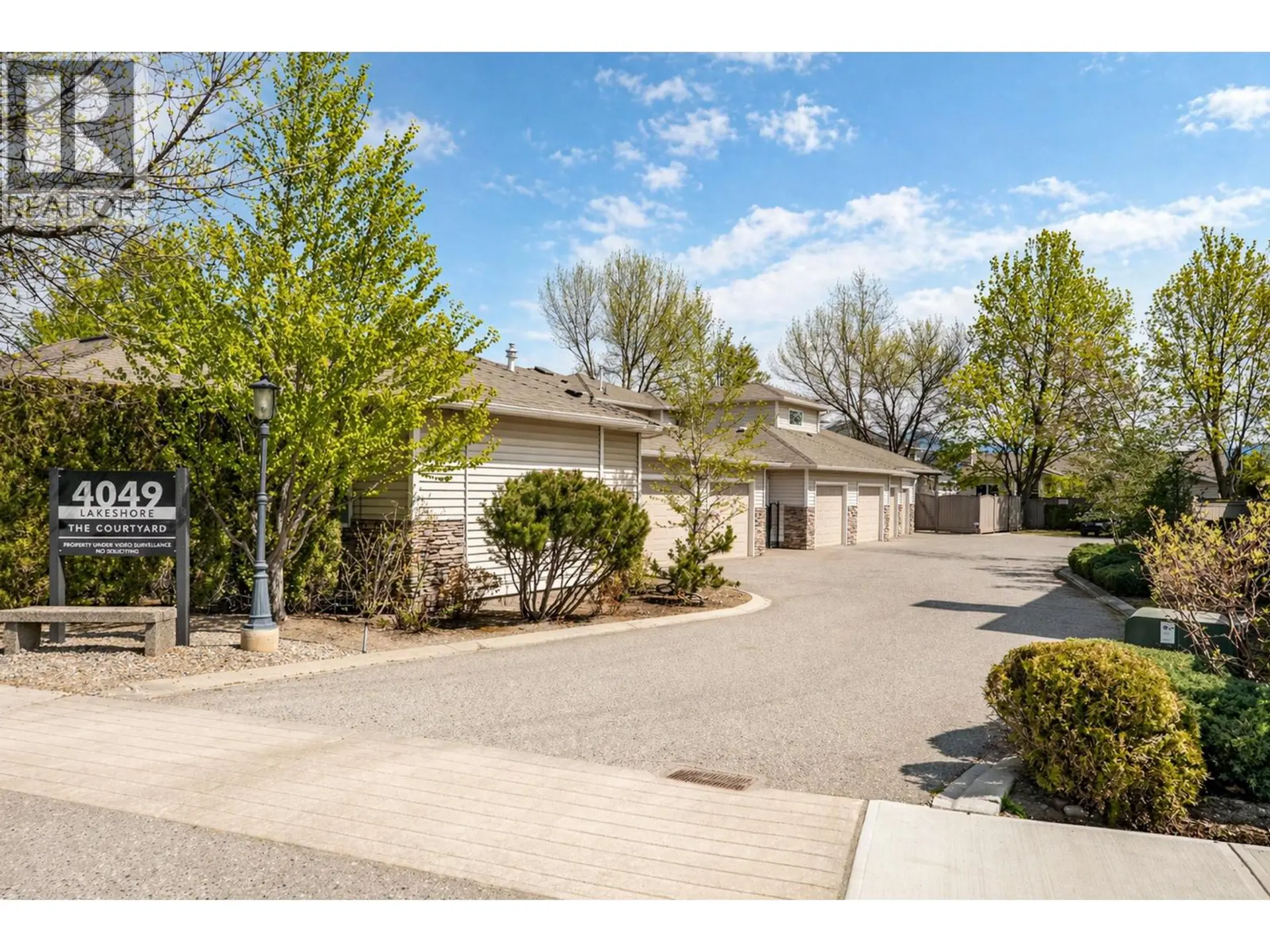 Property at #105 4049 Lakeshore Drive, Kelowna, BC