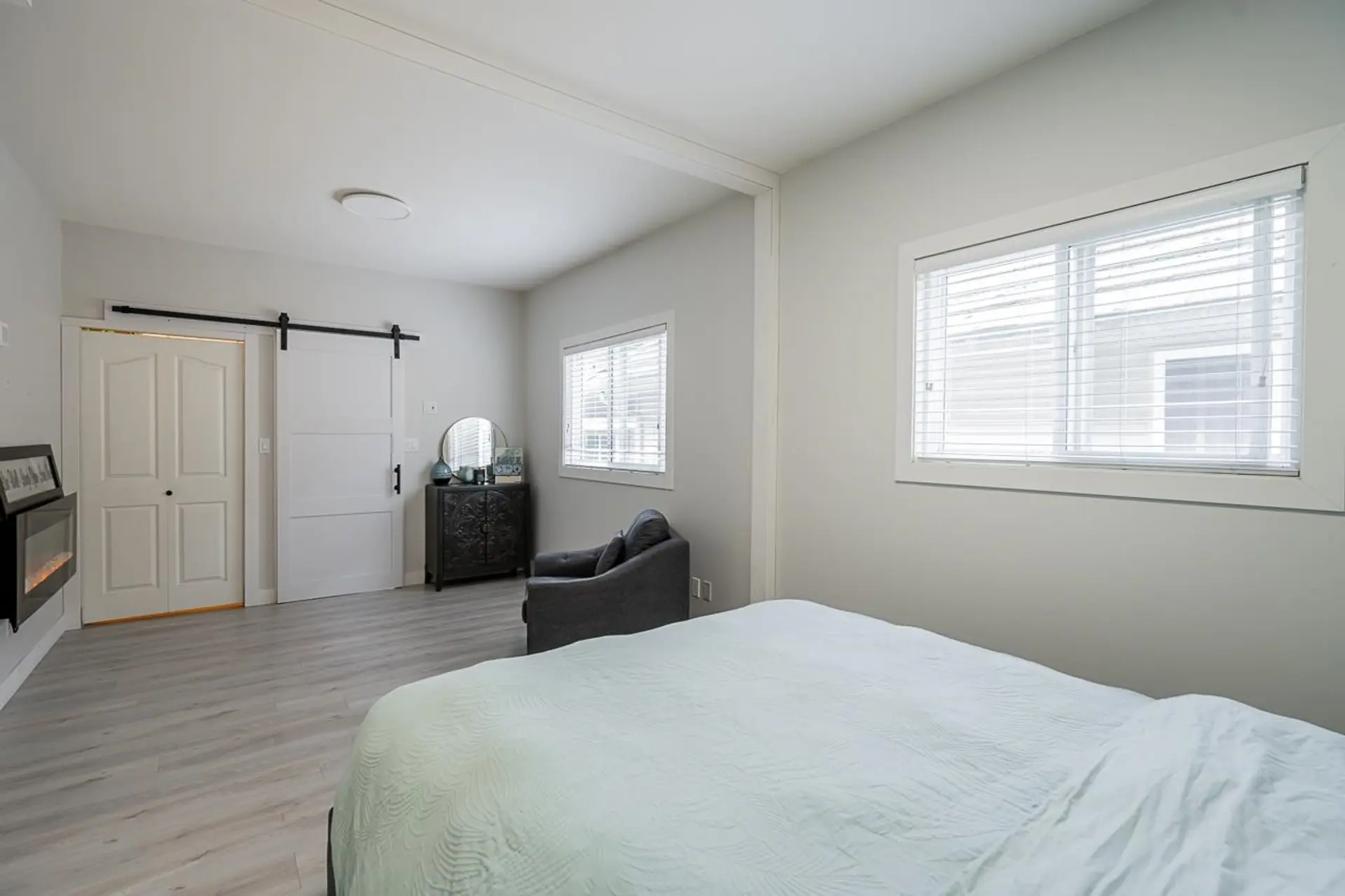 6255 138 Street - Image 9