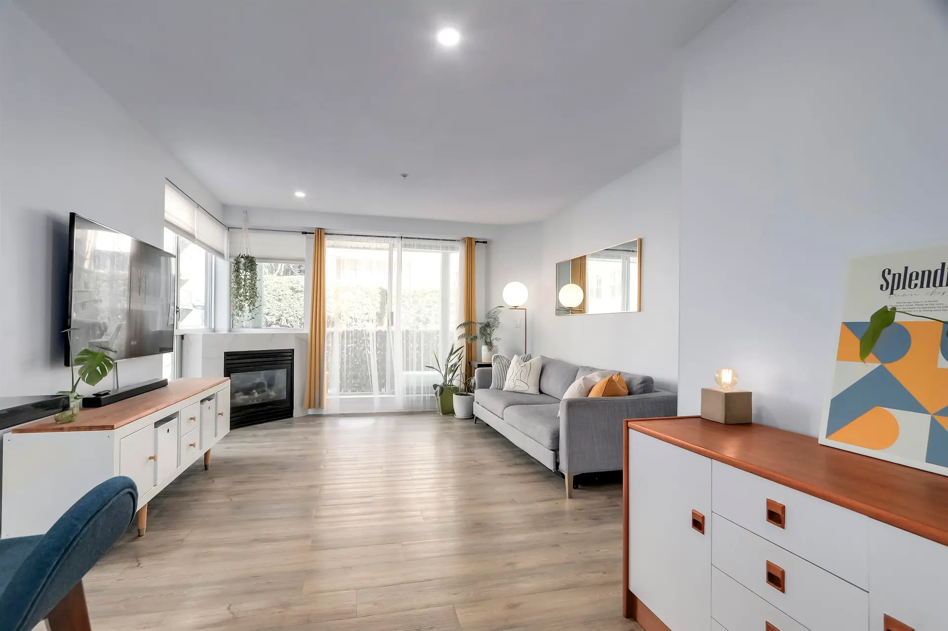 #302 122 E 3rd Street - Image 2
