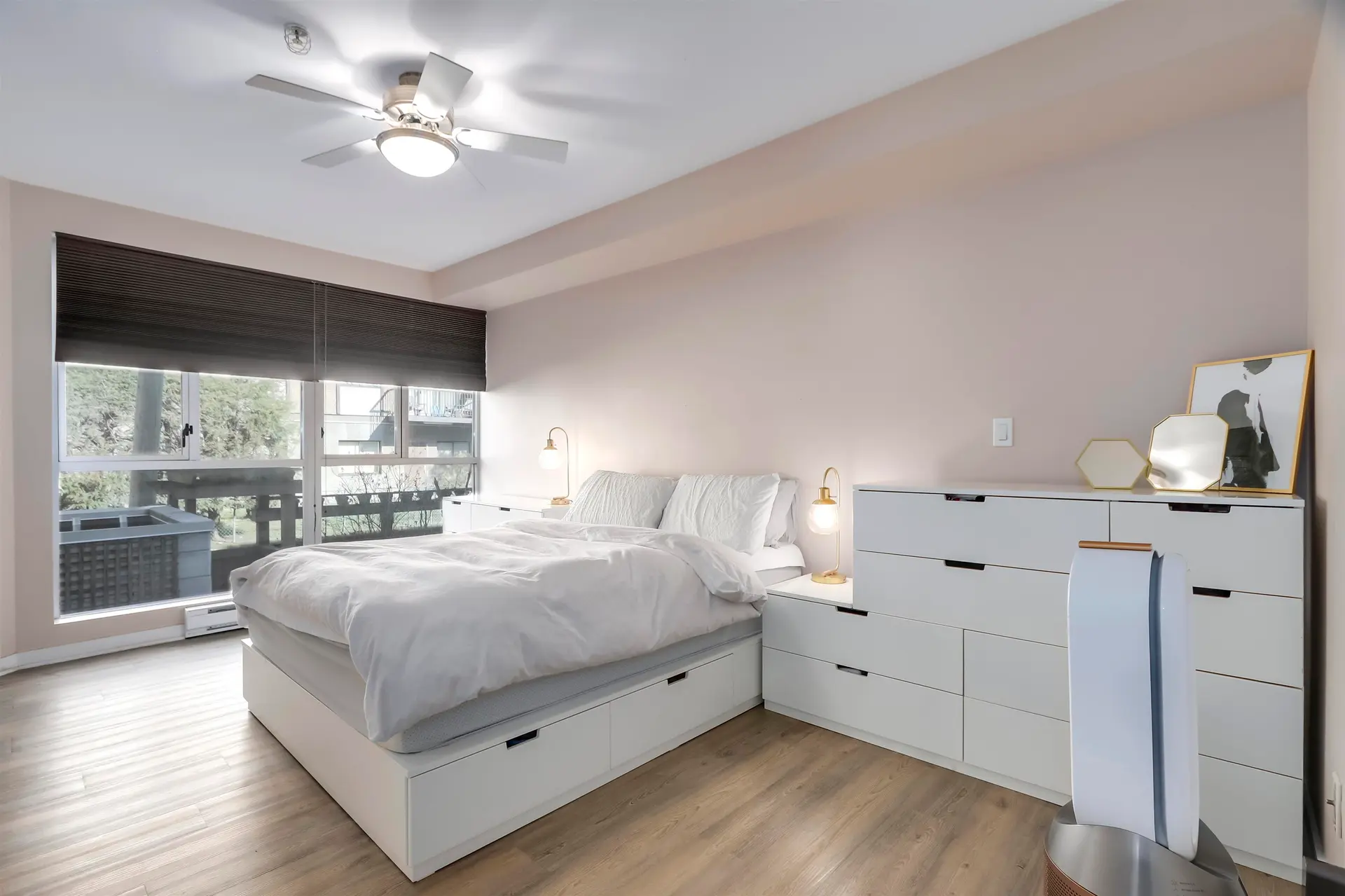 #302 122 E 3rd Street - Image 9