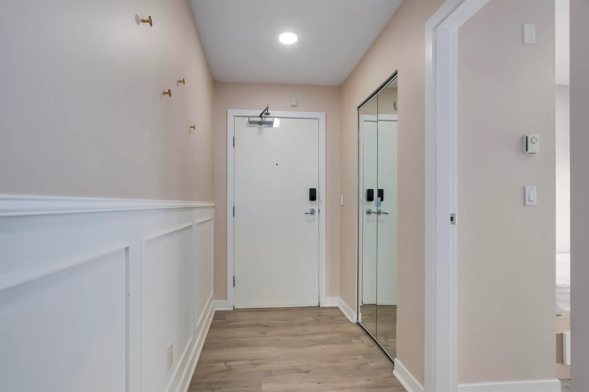 #302 122 E 3rd Street - Image 15