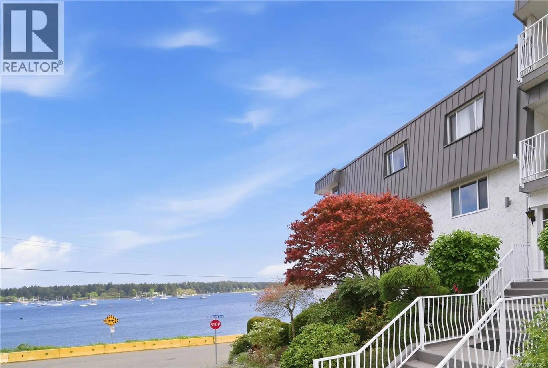 Property at #102 55 Dawes St, Nanaimo, BC