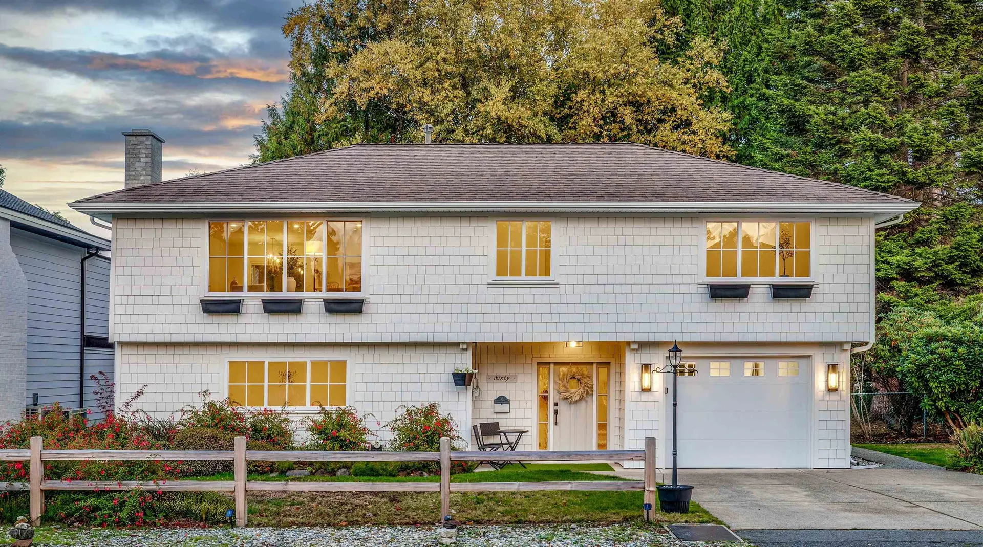 Property at 60 53a Street, Delta, BC