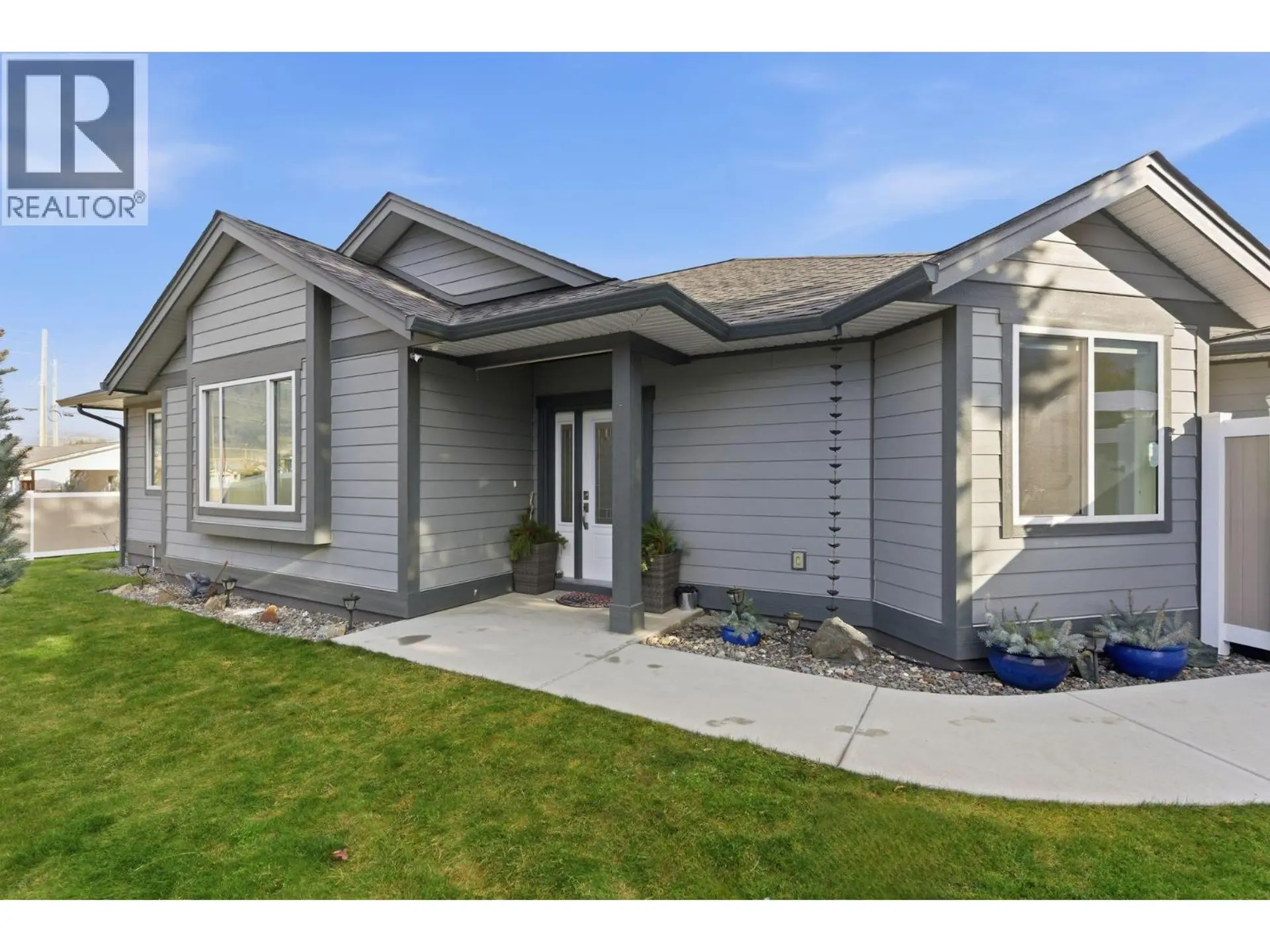 Property at 402 11 Avenue, Keremeos, BC