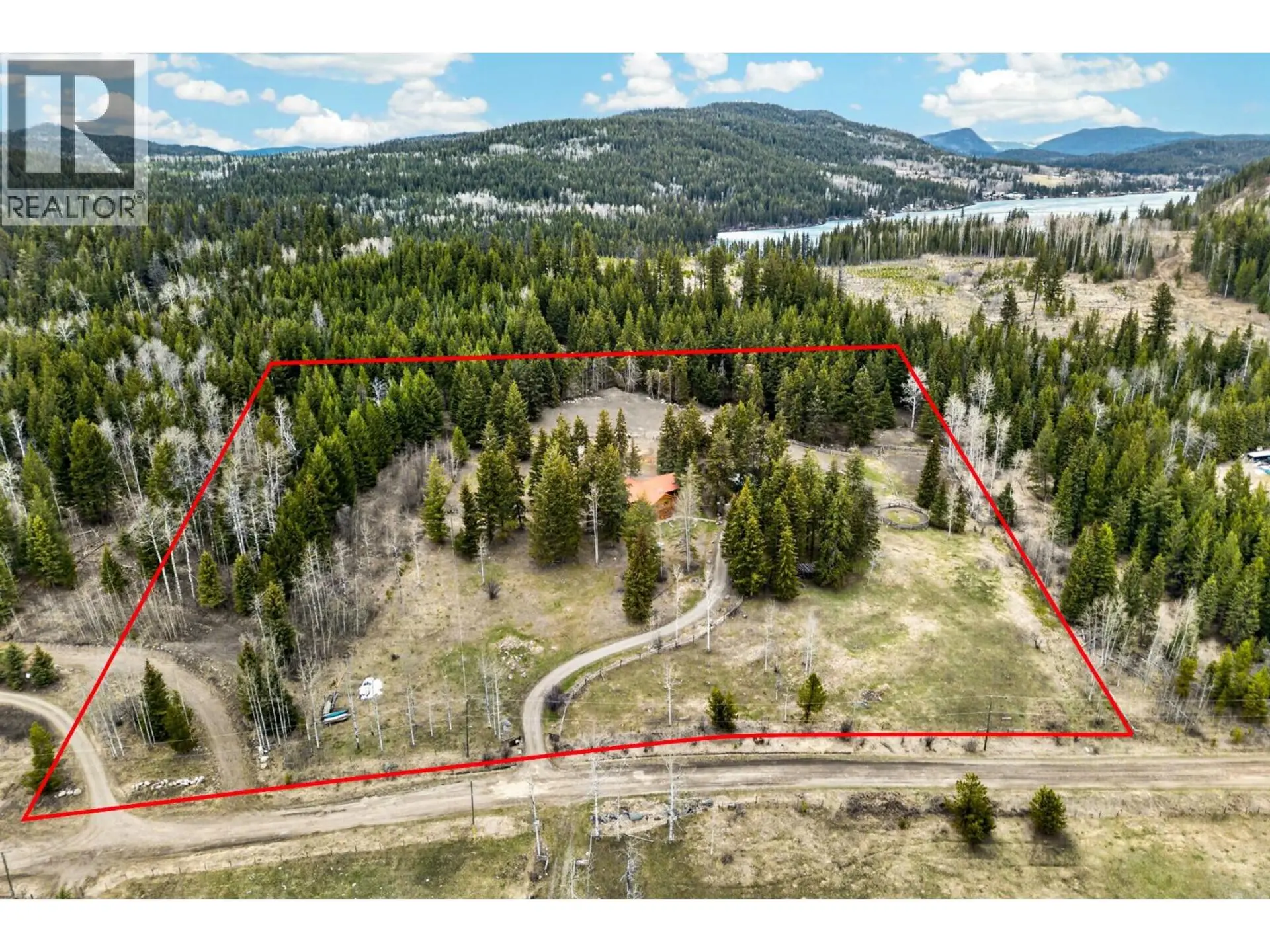 Property at 7471 CARIBOO CHALET ROAD, Lone Butte, BC