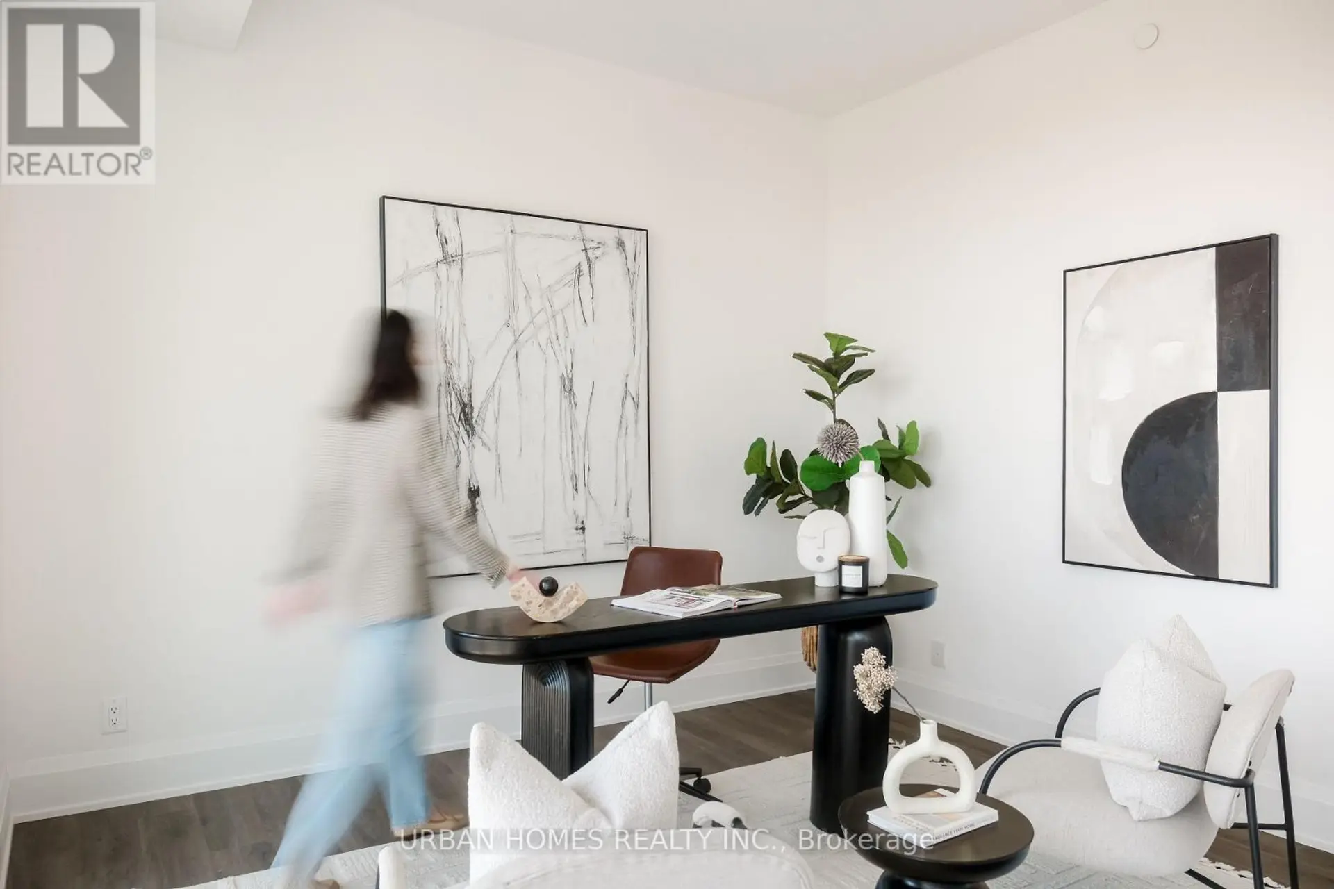 #3602 65 BROADWAY AVENUE - Image 7