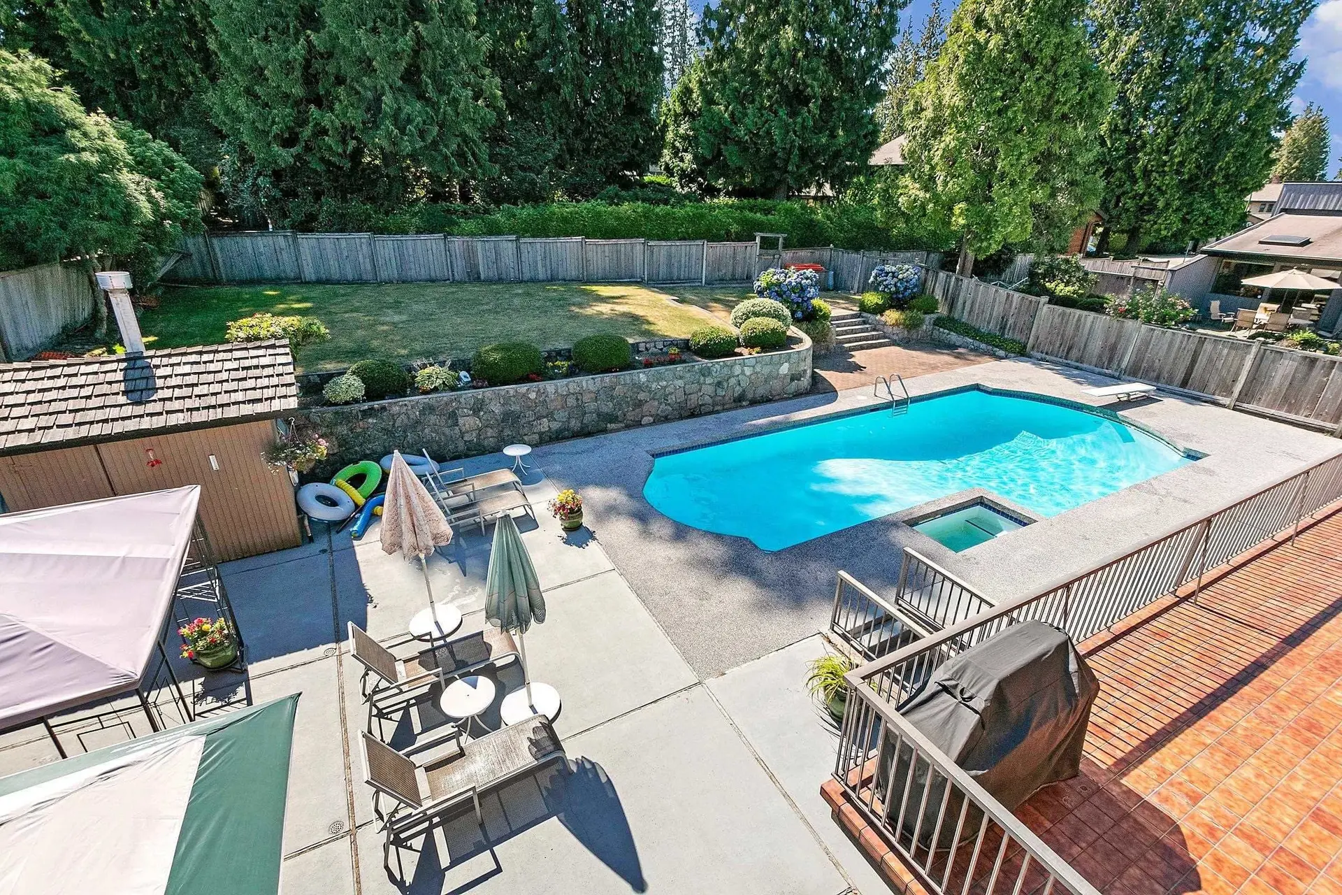 6375 Buckingham Drive - Image 2