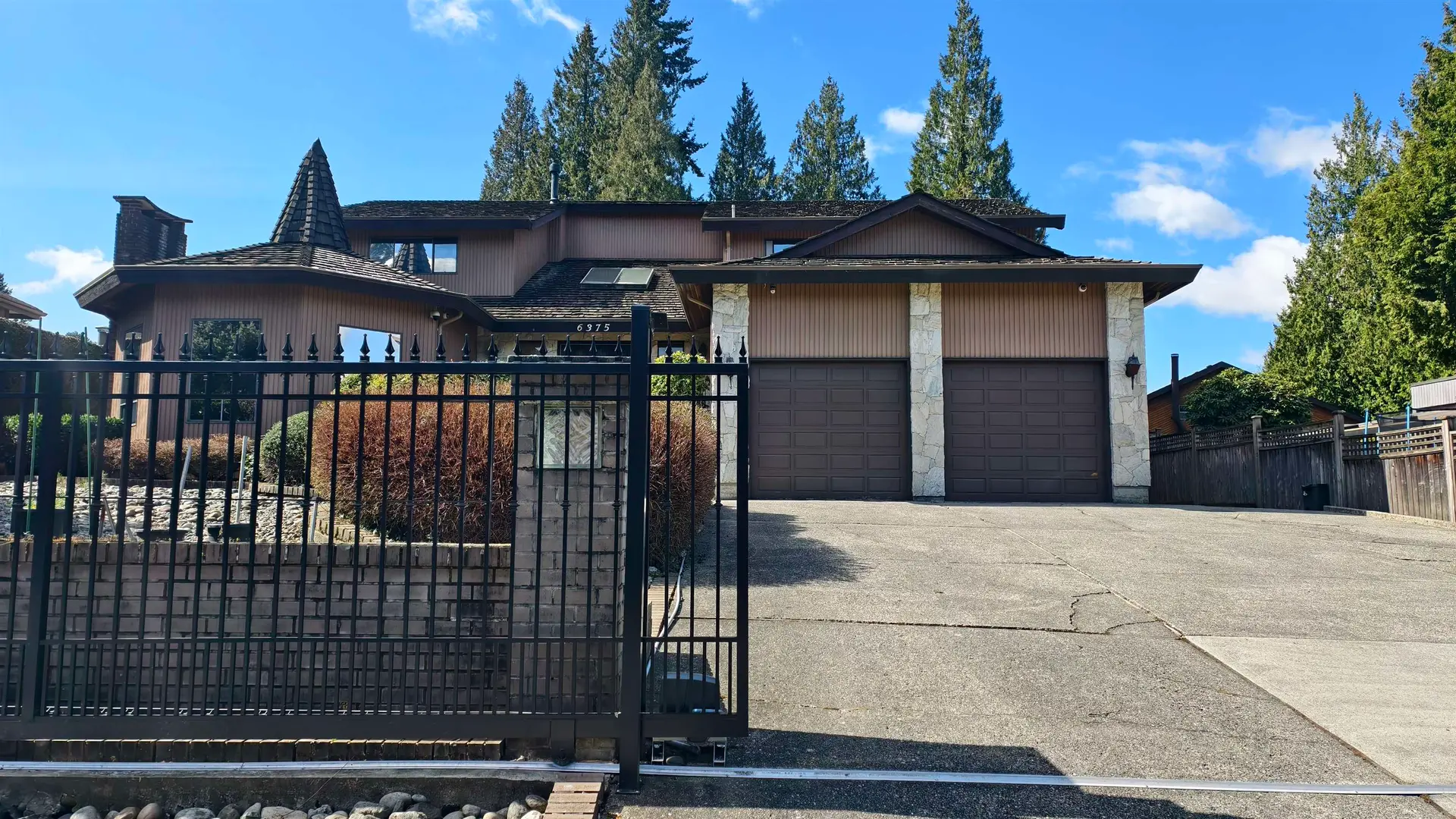 Property at 6375 Buckingham Drive, Burnaby, BC