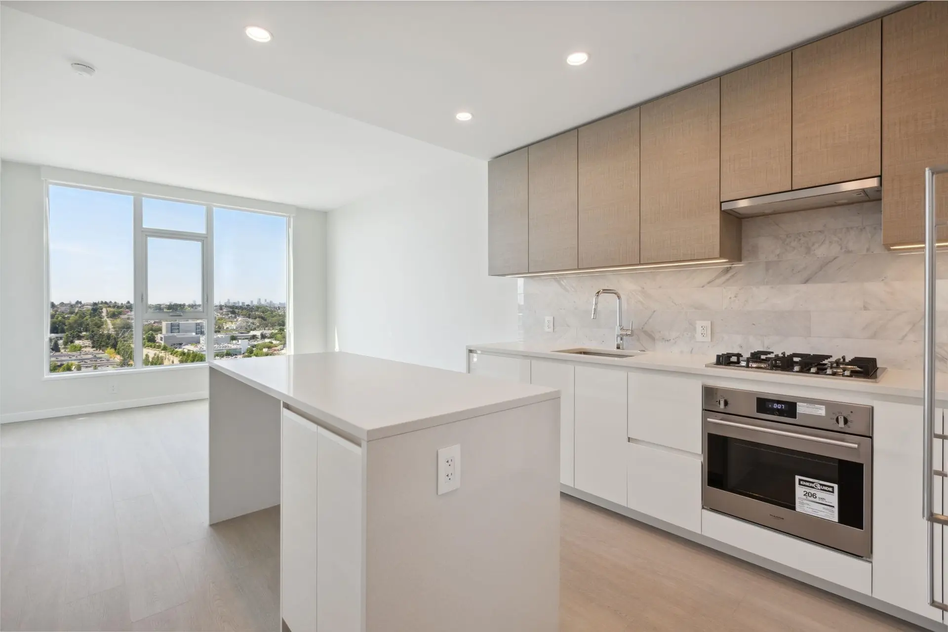 Property at #2504 2186 Gilmore Avenue, Burnaby, BC