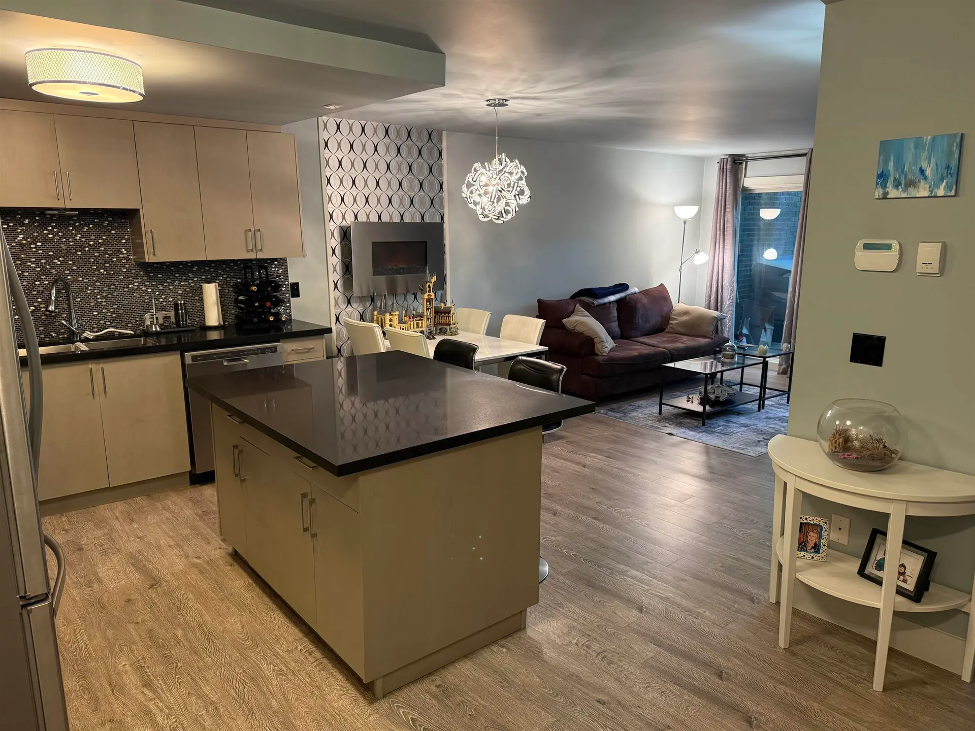 #117 2416 W 3rd Avenue - Image 2