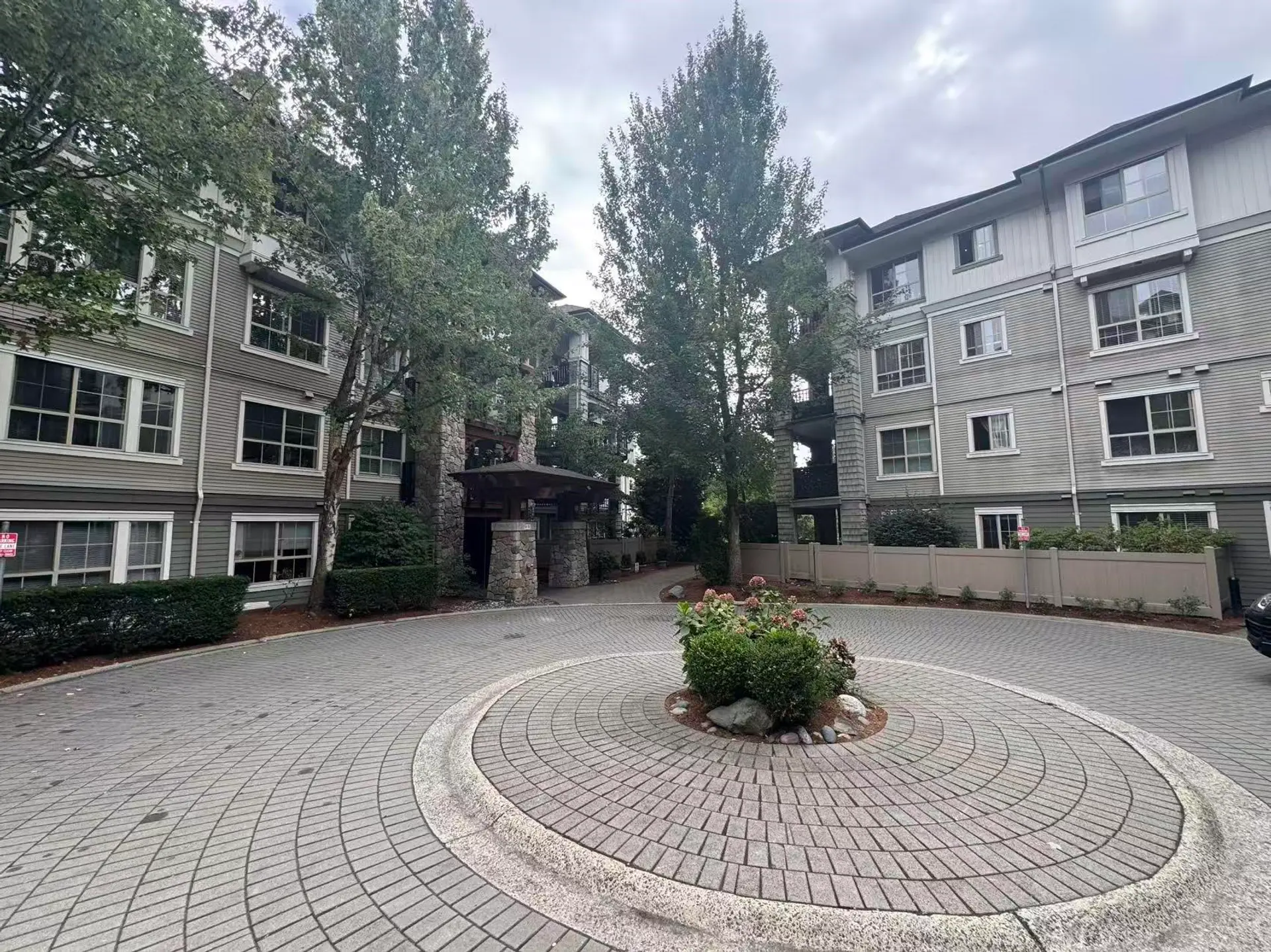 Property at #306 2958 Silver Springs Boulevard, Coquitlam, BC