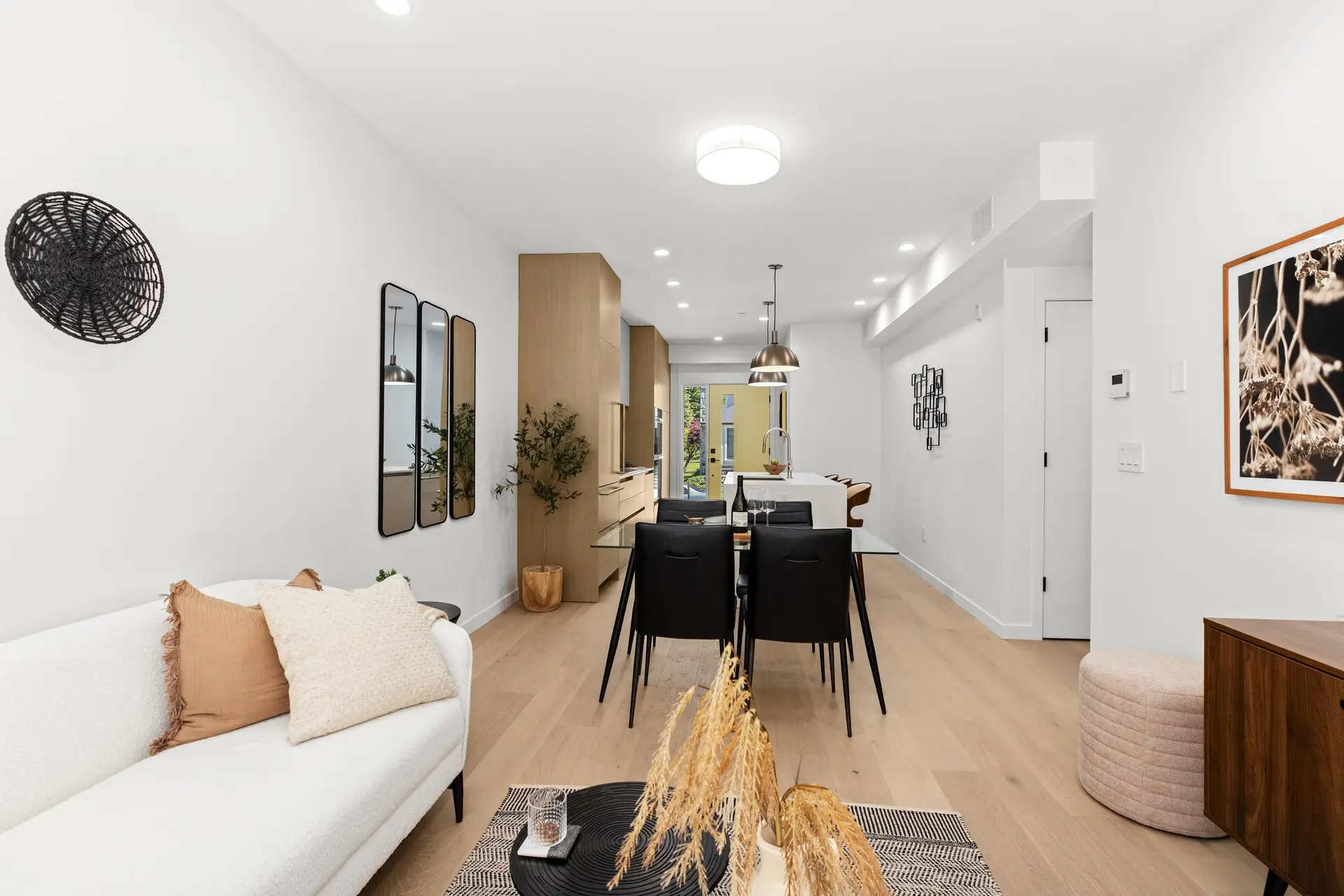 4815 Laurel Street - Image 4