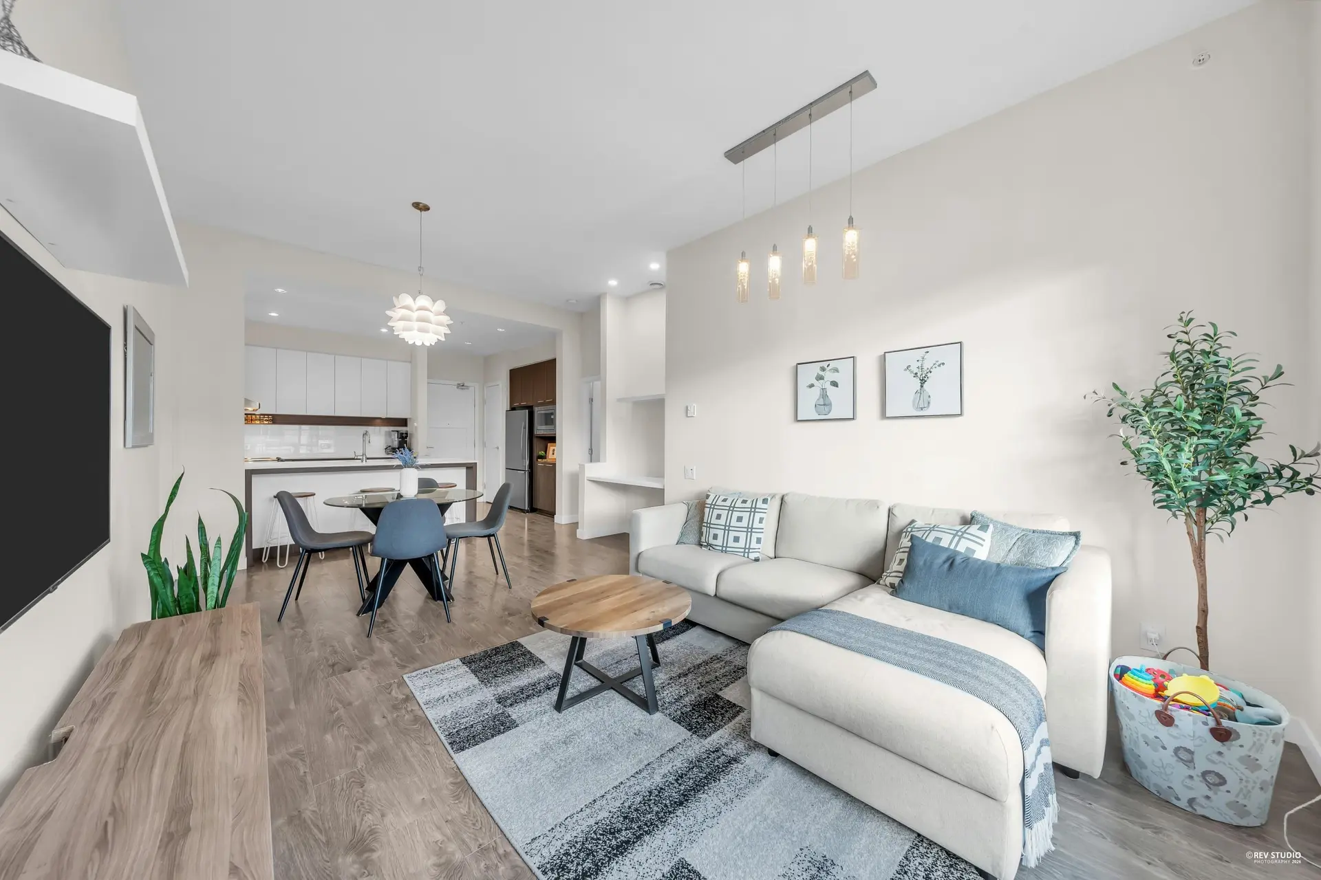 Property at #412 545 Foster Avenue, Coquitlam, BC