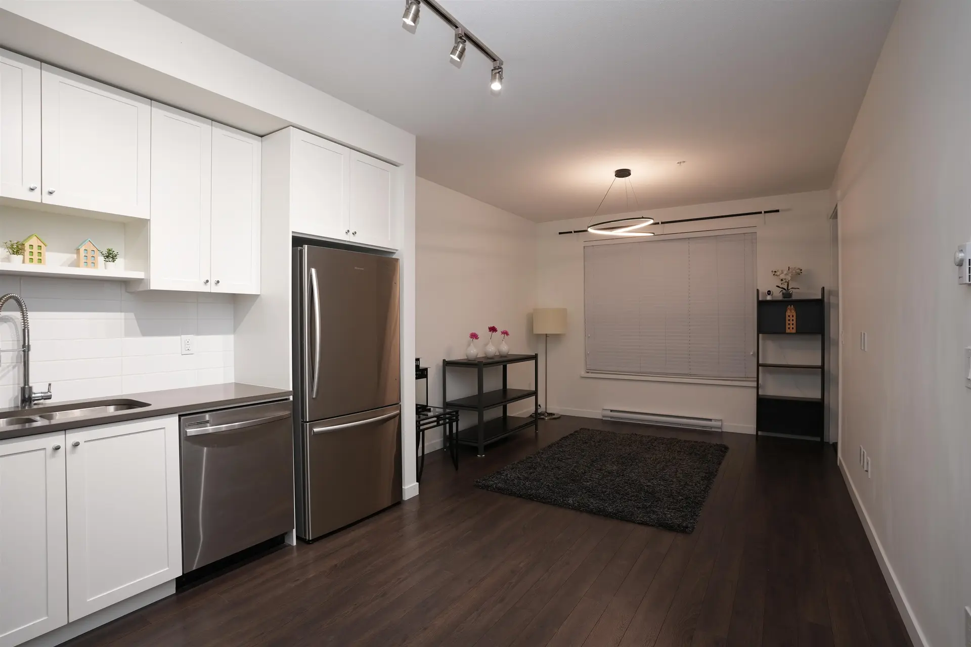 #410 15835 85 Avenue - Image 2