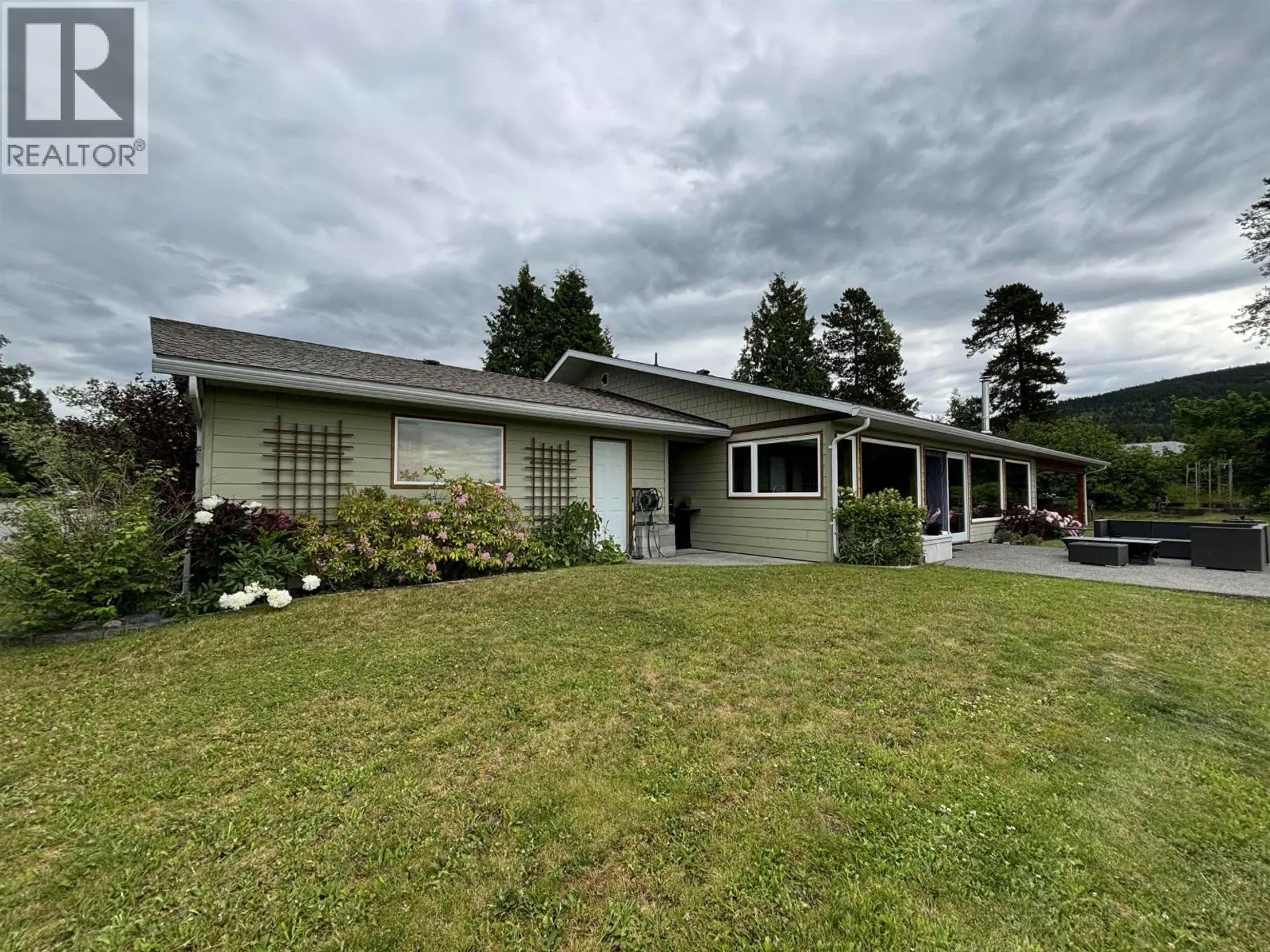 Property at 4022 SKOGLUND STREET, Terrace, BC