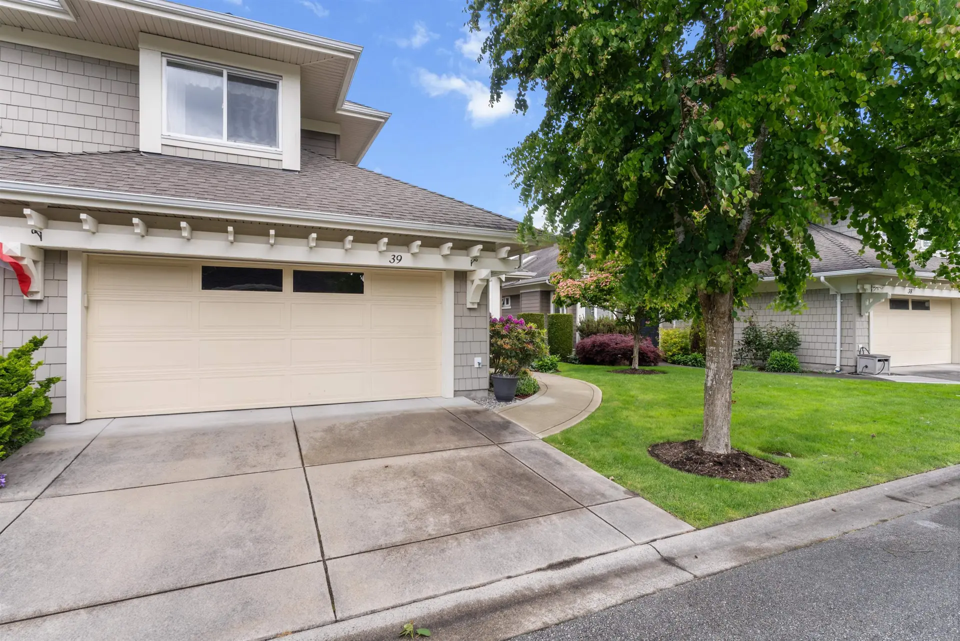 Property at #39 5300 Admiral Way, Delta, BC