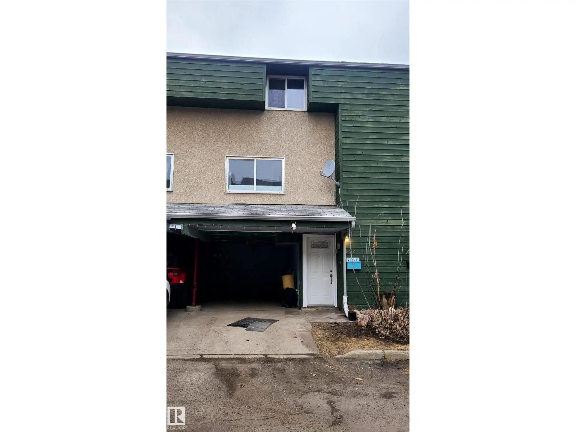 892 Abbottsfield RD NW NW - Image 2