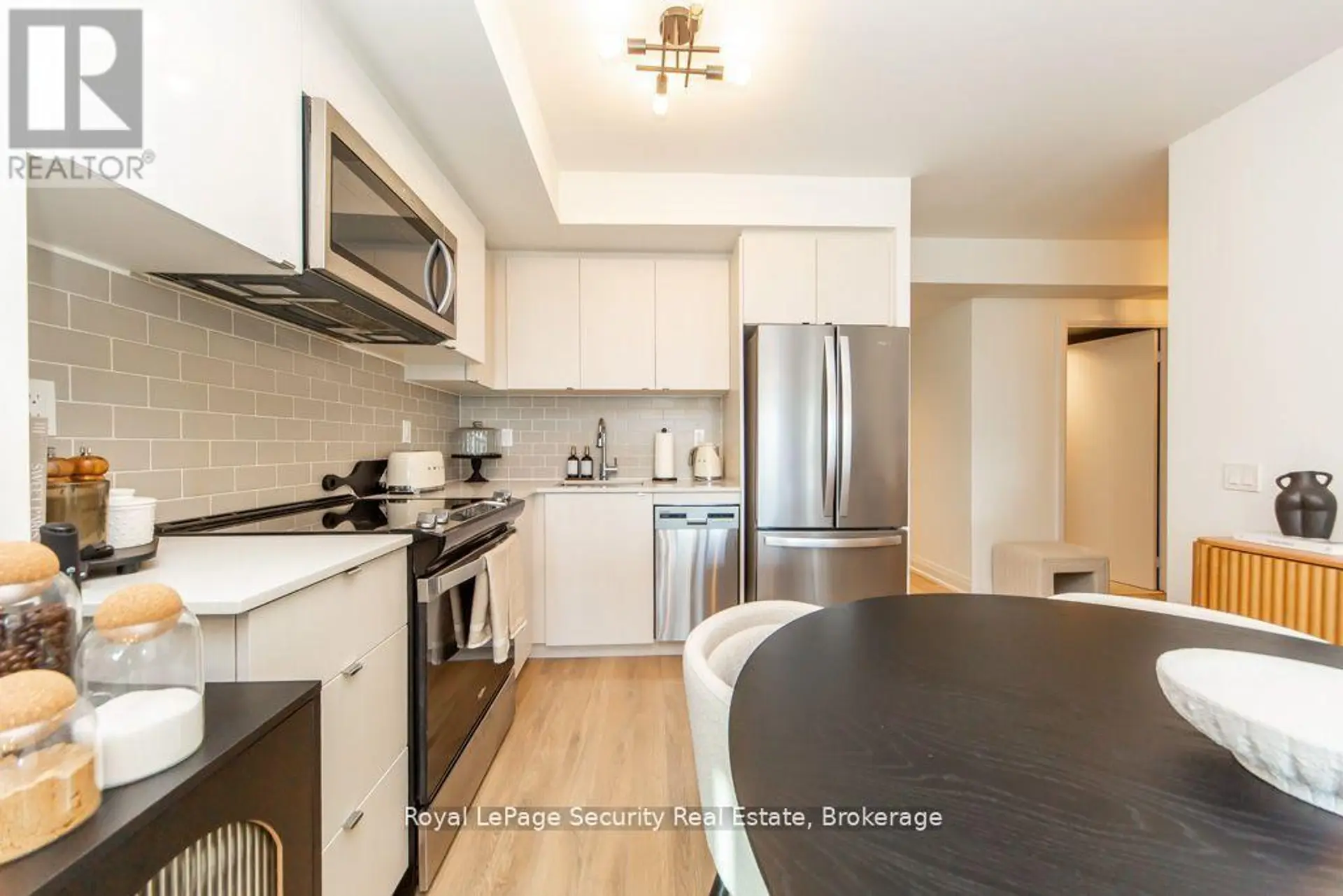 #2009 1461 LAWRENCE AVENUE W - Image 6