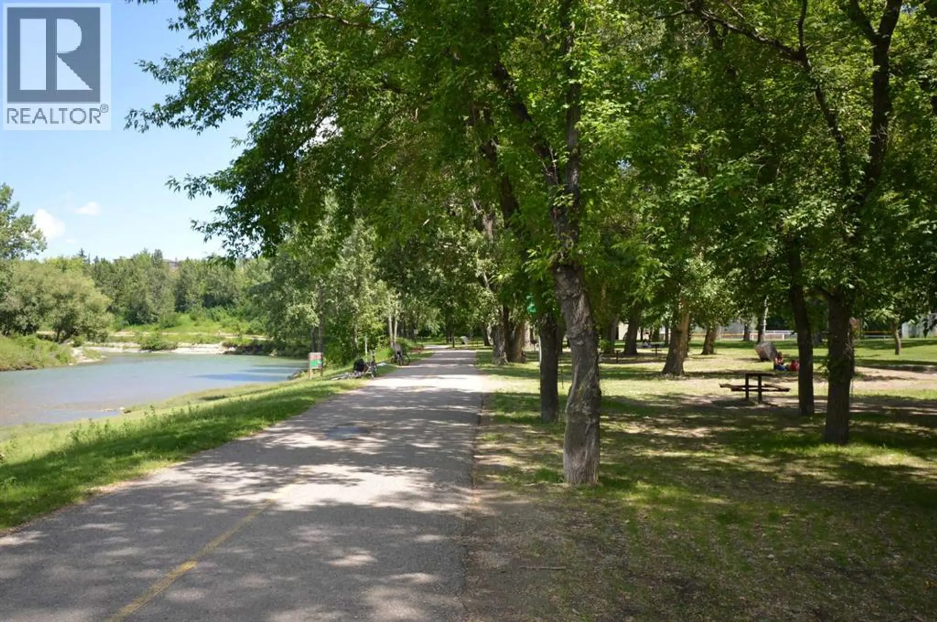 #302 635 56 Avenue SW - Image 15