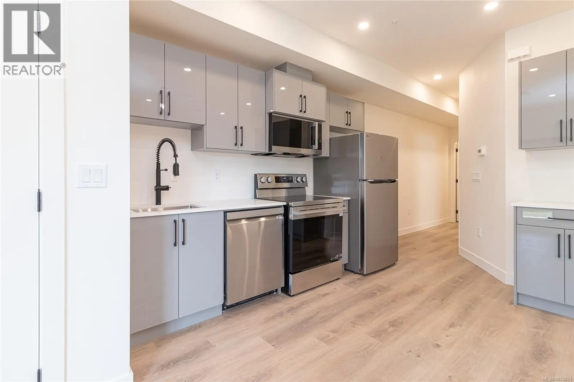 ## 3 95 Battleford Ave - Image 6