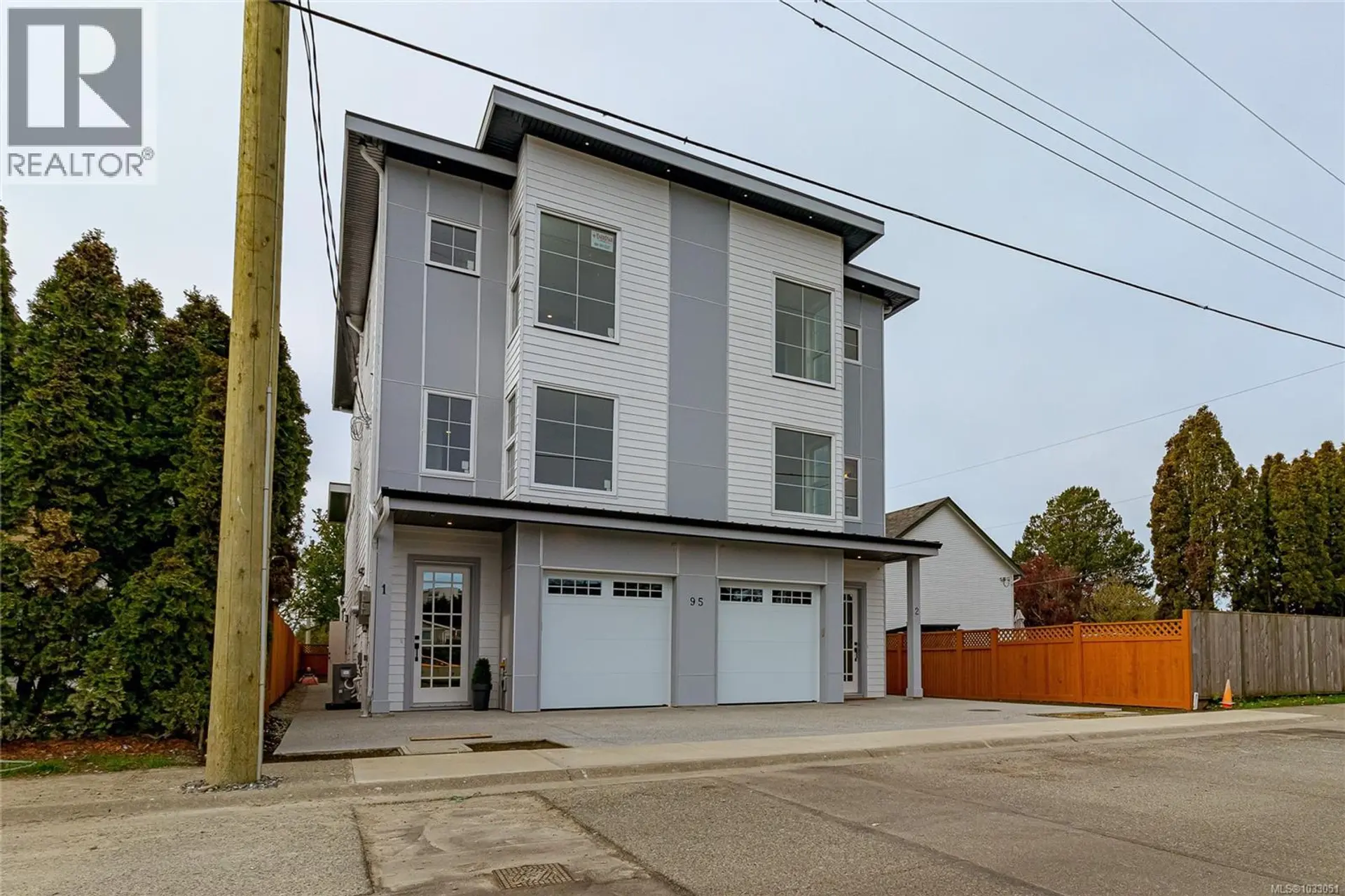 ## 3 95 Battleford Ave - Image 3